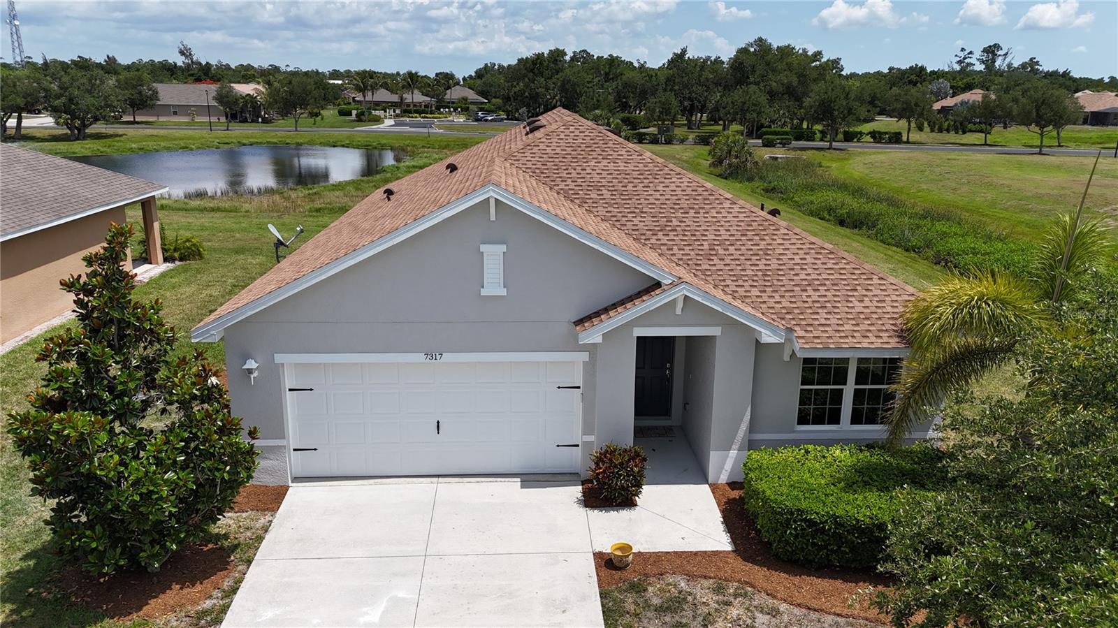 Single Family Residence in PUNTA GORDA, FL - Daniel Dourado