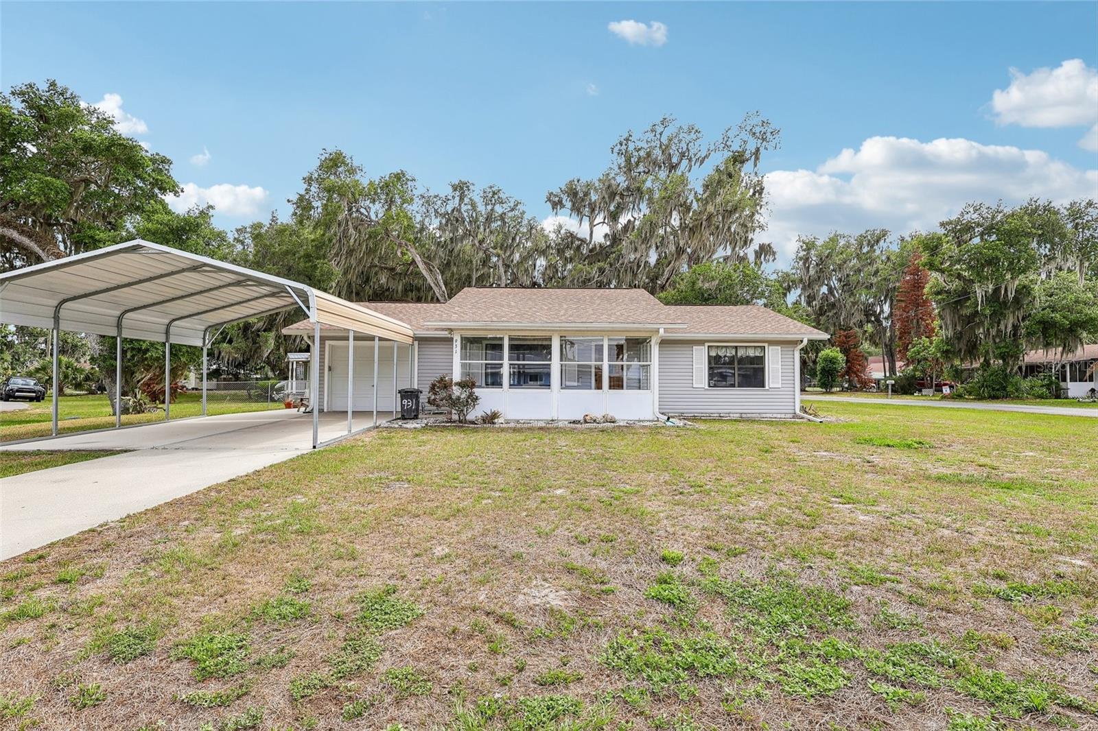 Single Family Residence em LAKE PANASOFFKEE, FL - Daniel Dourado