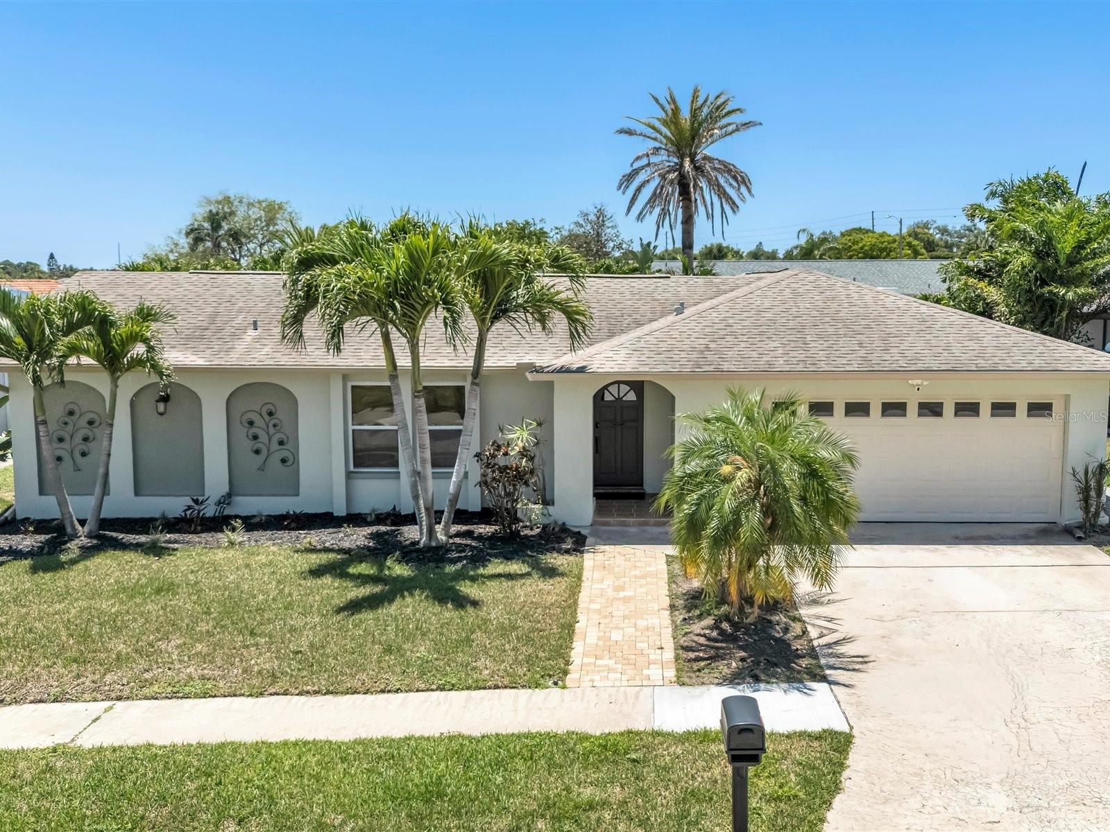 Single Family Residence em LARGO, FL - Daniel Dourado