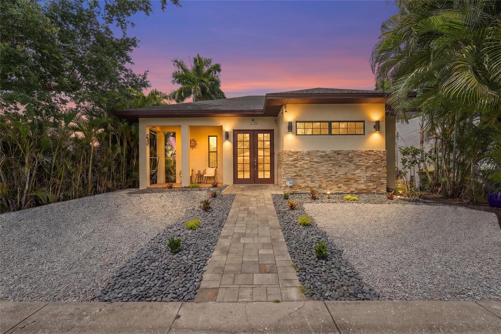 Single Family Residence em SARASOTA, FL - Daniel Dourado
