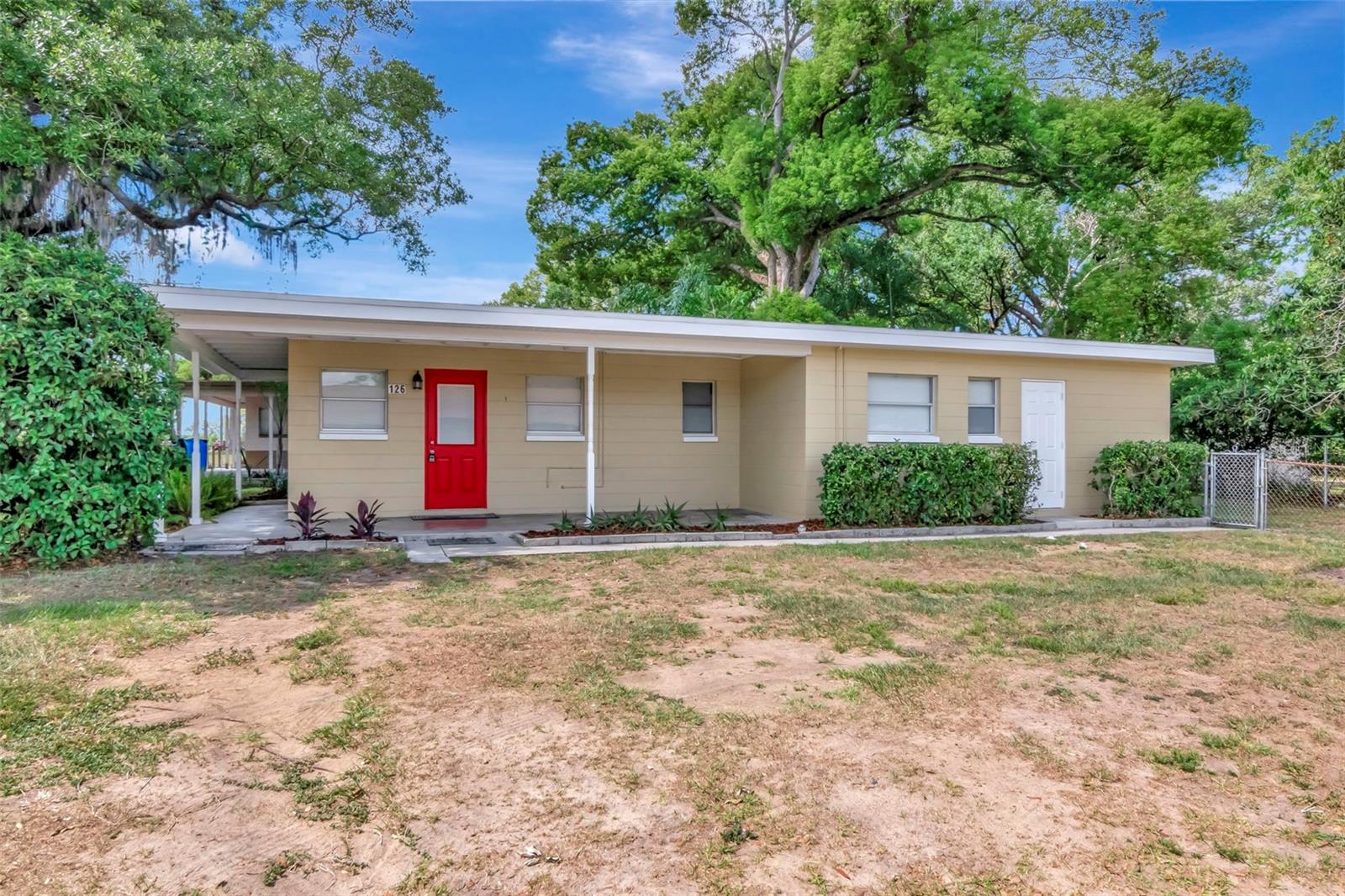 Single Family Residence em BRANDON, FL - Daniel Dourado