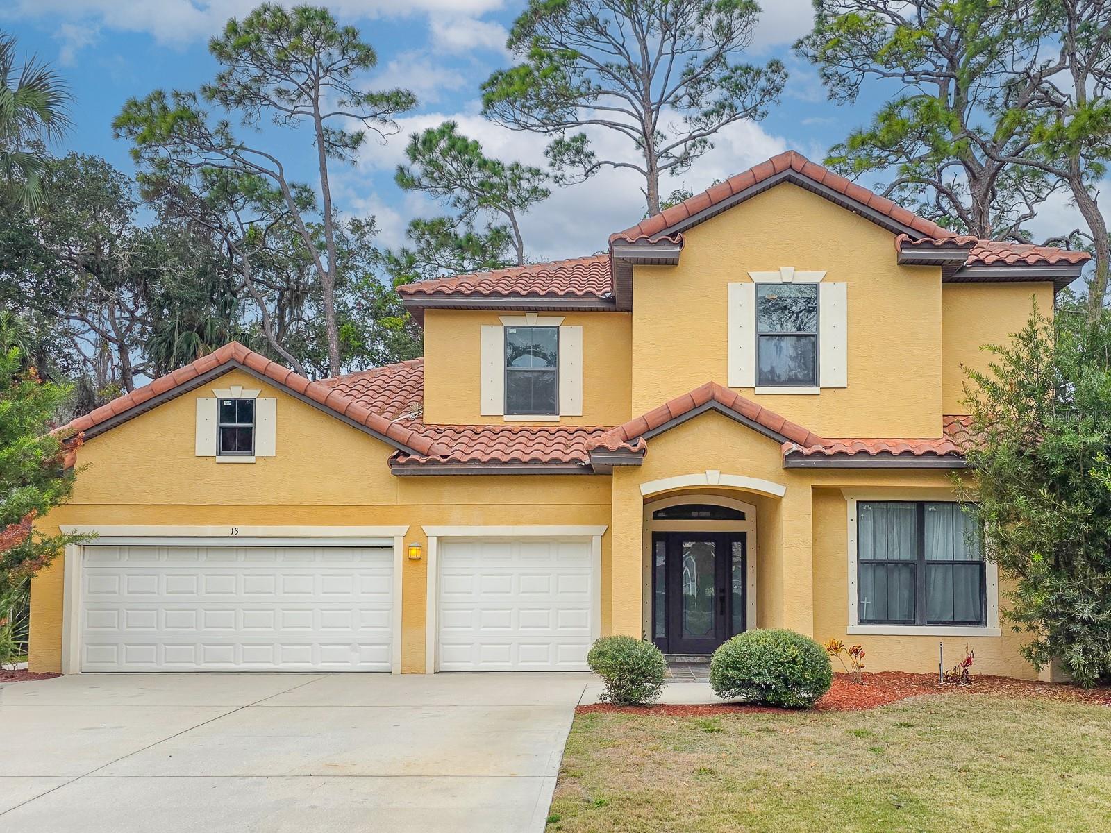 Single Family Residence in PALM COAST, FL - Daniel Dourado