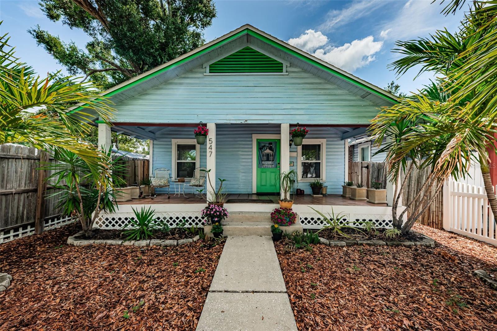 Single Family Residence em ST PETERSBURG, FL - Daniel Dourado