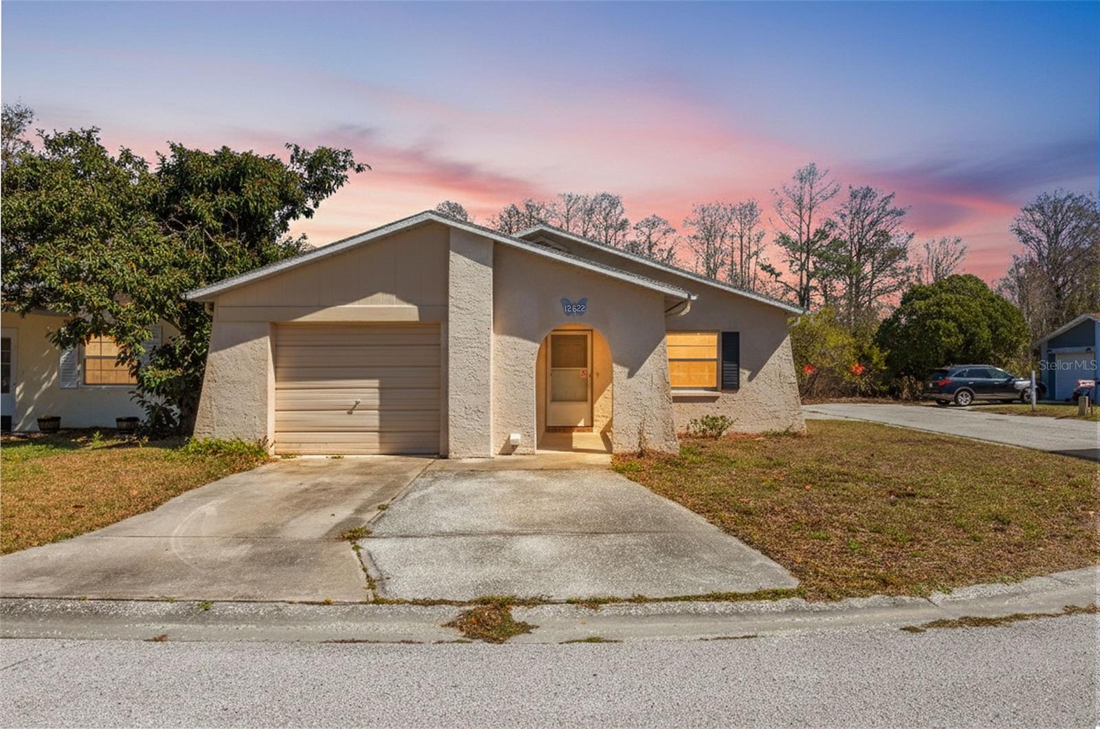 Single Family Residence in HUDSON, FL - Daniel Dourado