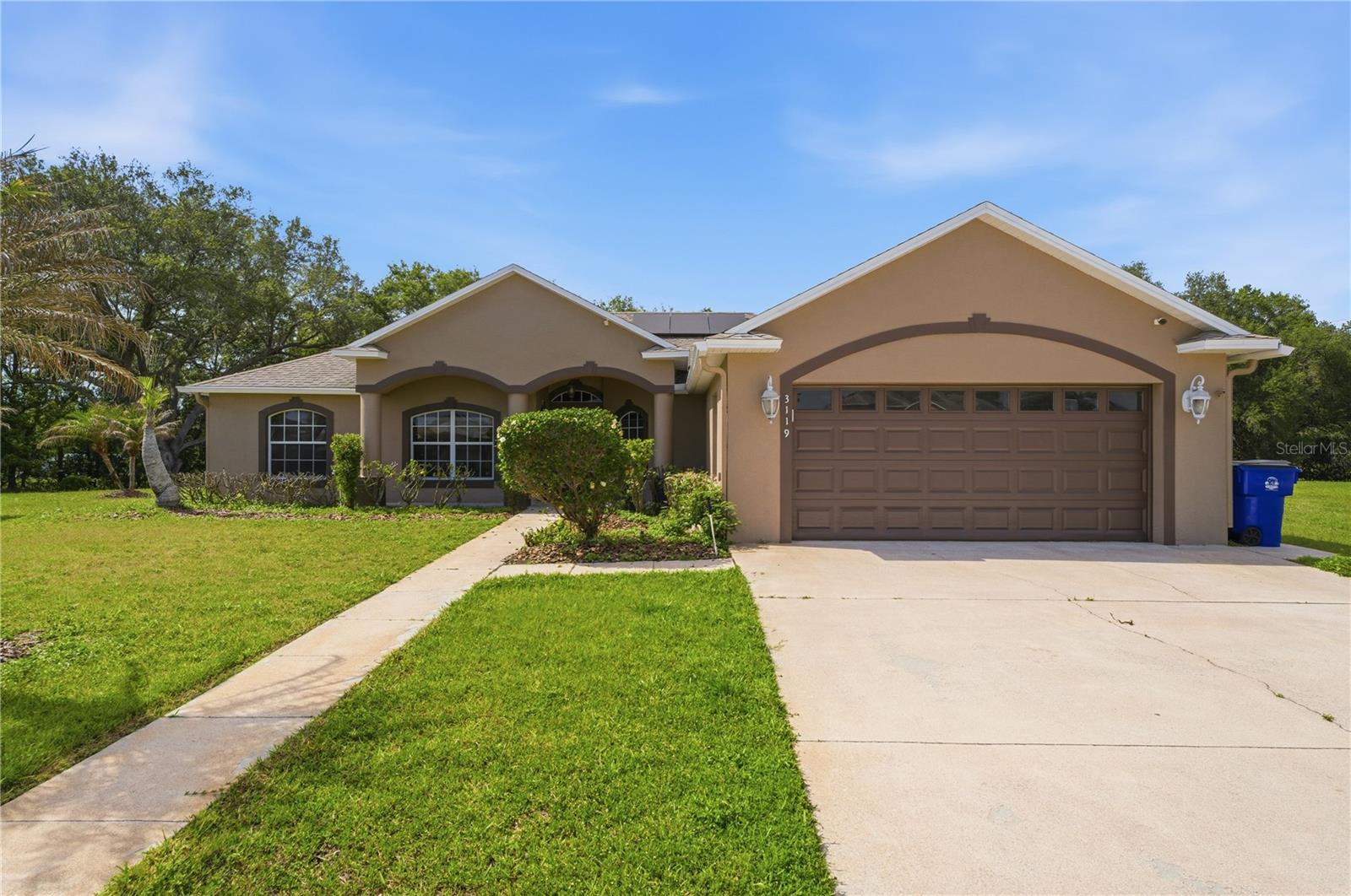 Single Family Residence in ST CLOUD, FL - Daniel Dourado