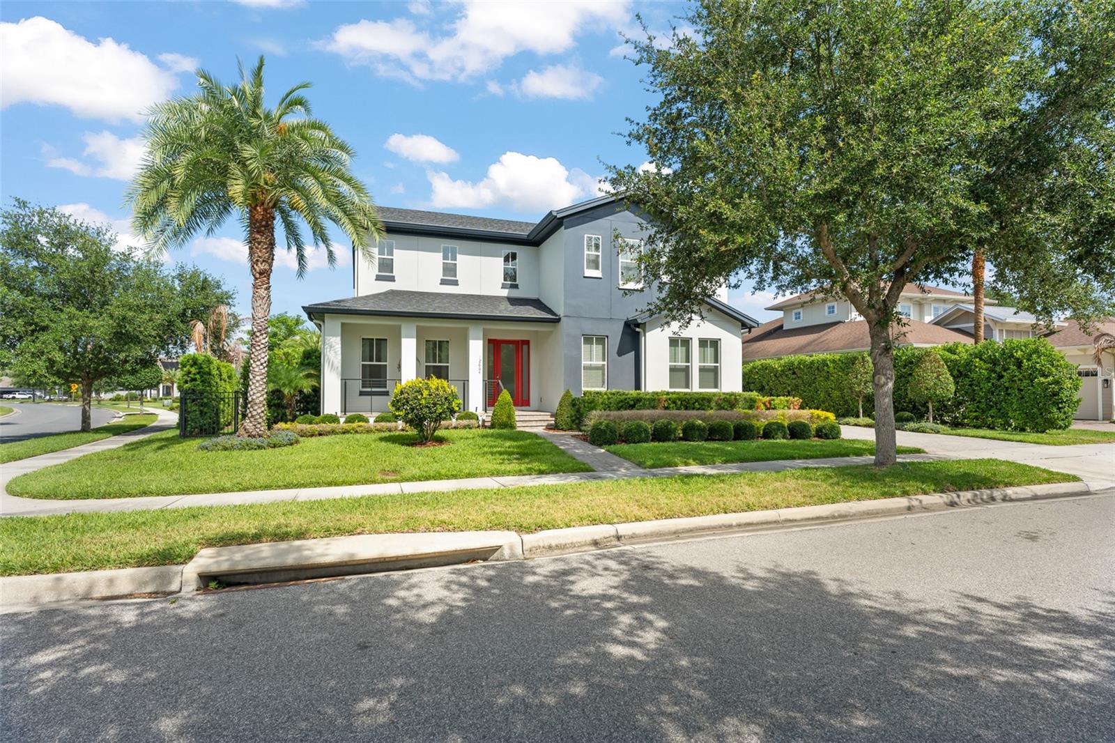 Single Family Residence in ORLANDO, FL - Daniel Dourado