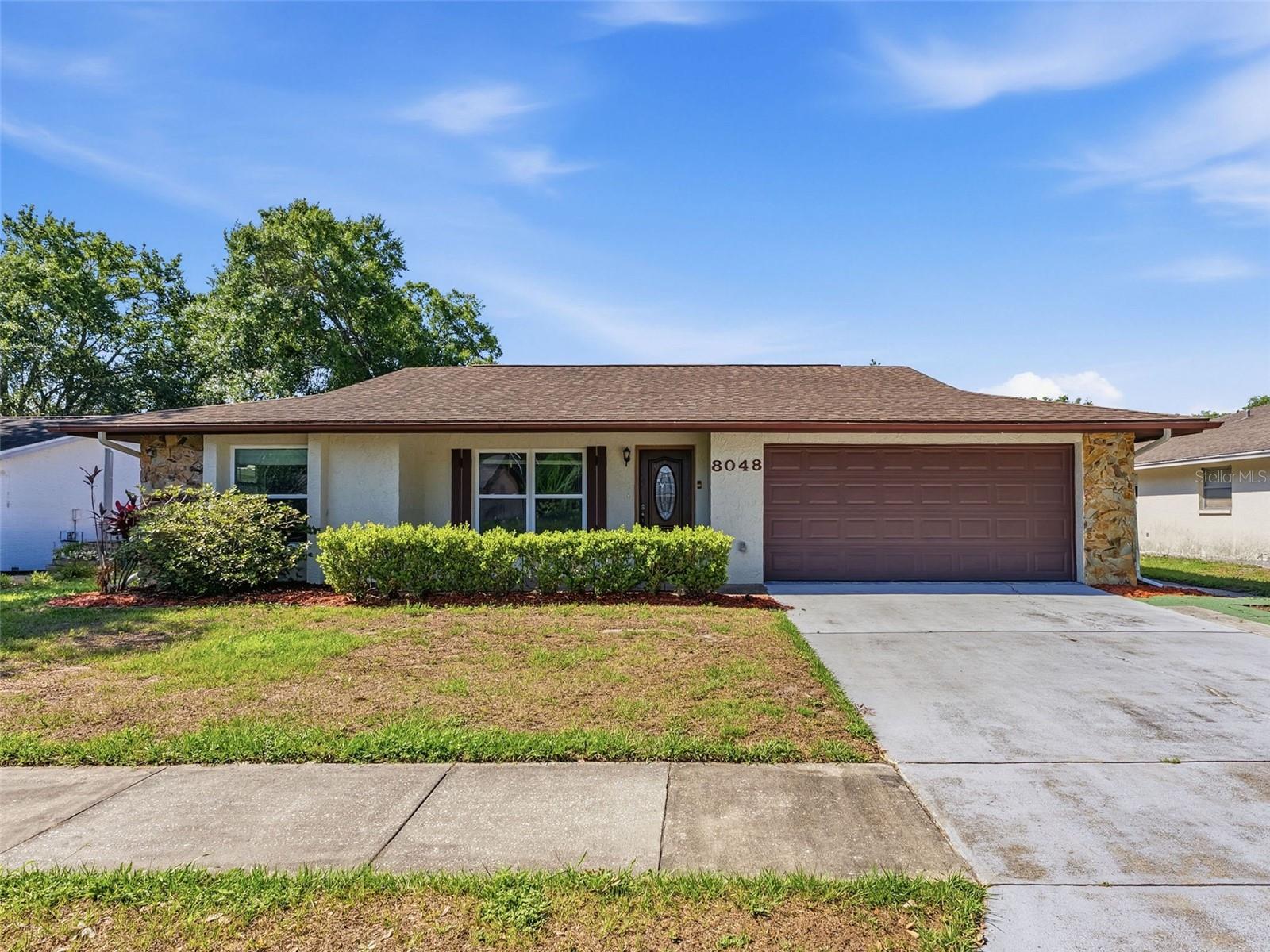 Single Family Residence in NEW PORT RICHEY, FL - Daniel Dourado