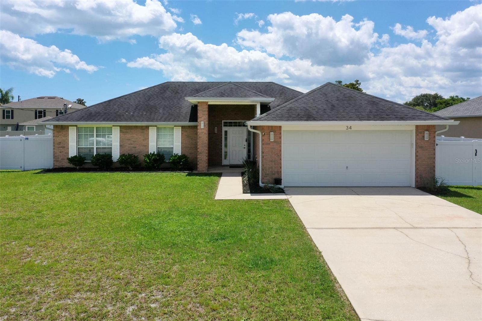 Single Family Residence in PALM COAST, FL - Daniel Dourado
