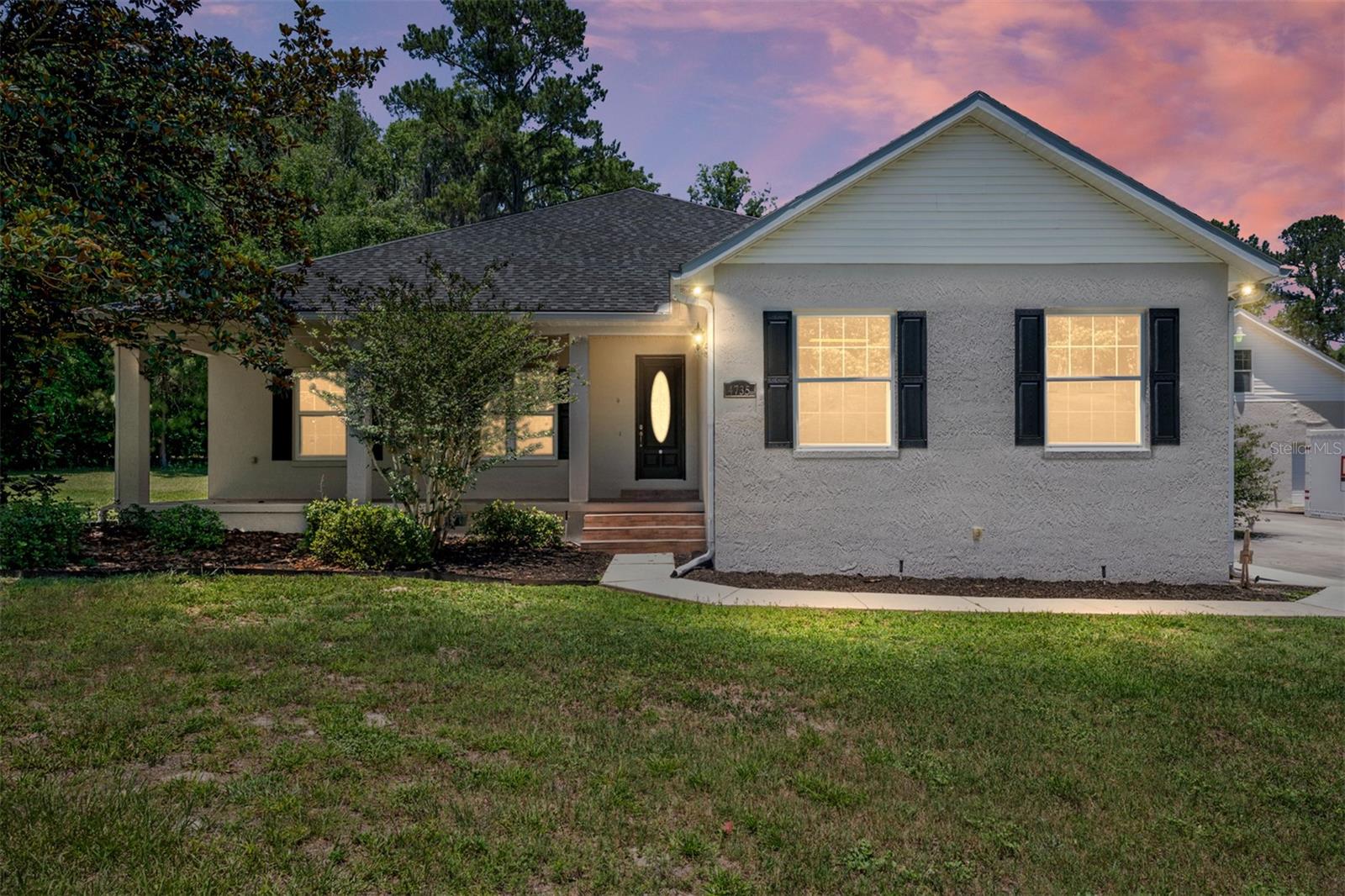 Single Family Residence em BELLEVIEW, FL - Daniel Dourado