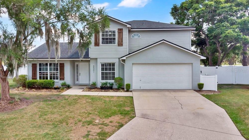 Single Family Residence em LAKELAND, FL - Daniel Dourado
