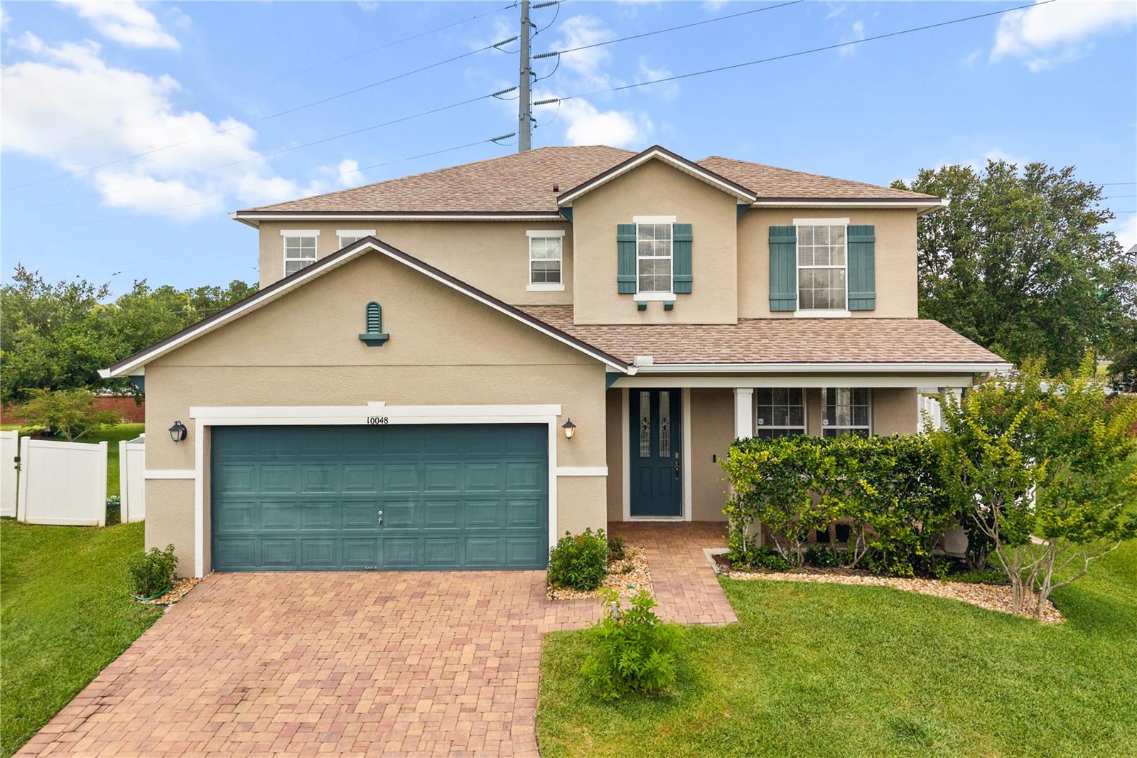 Single Family Residence in ORLANDO, FL - Daniel Dourado