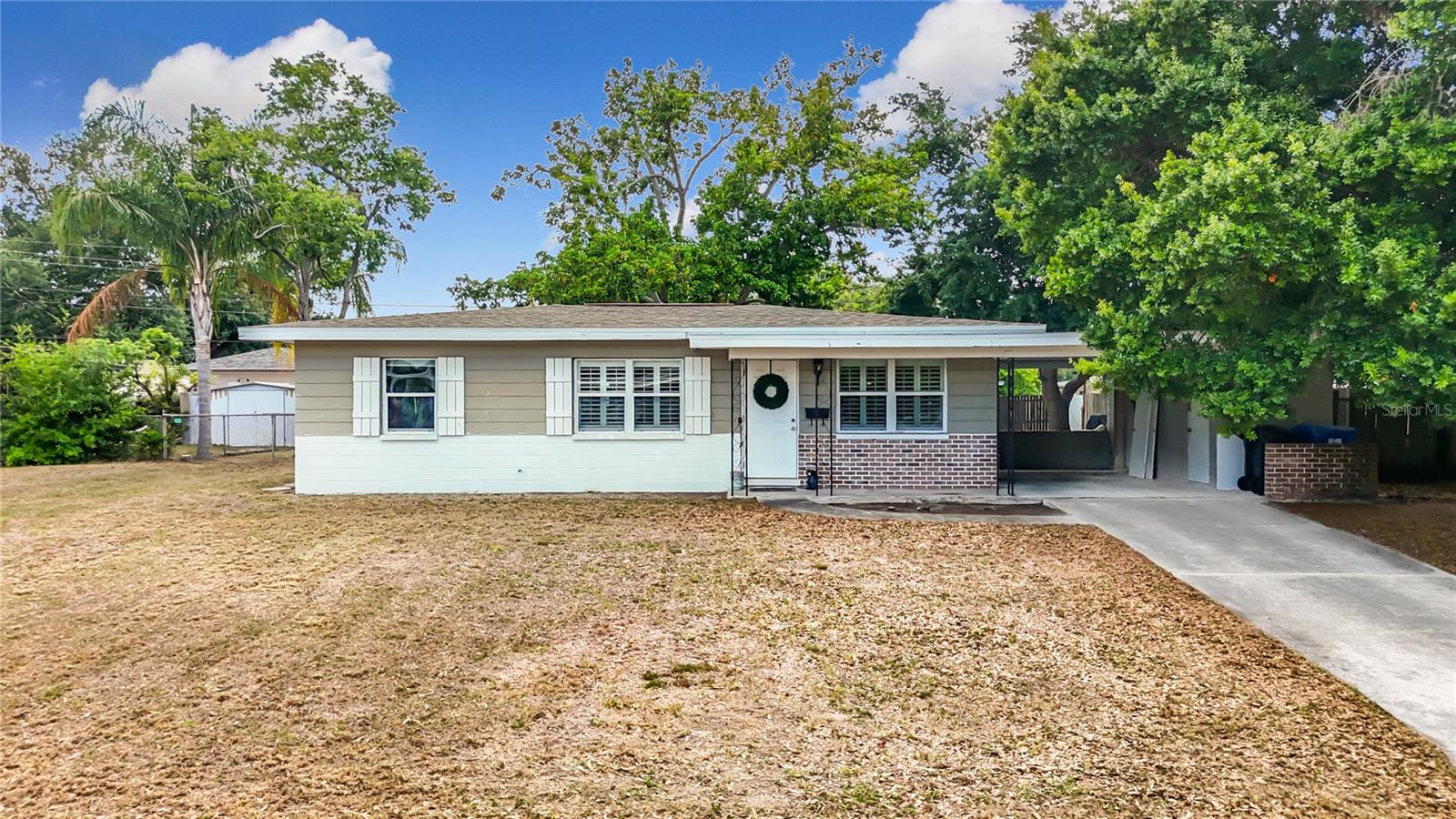 Single Family Residence em ST PETERSBURG, FL - Daniel Dourado