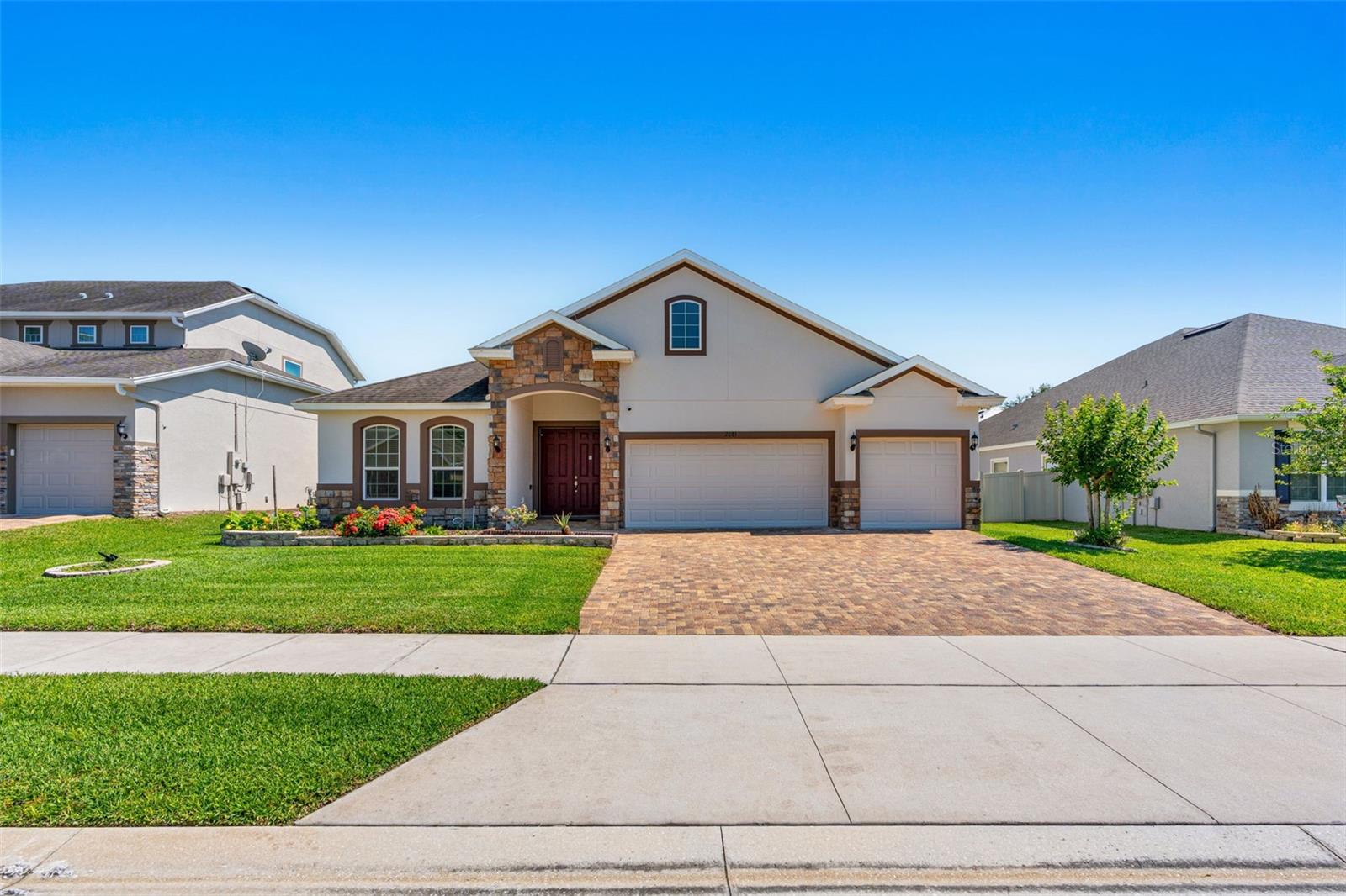 Single Family Residence em MINNEOLA, FL - Daniel Dourado