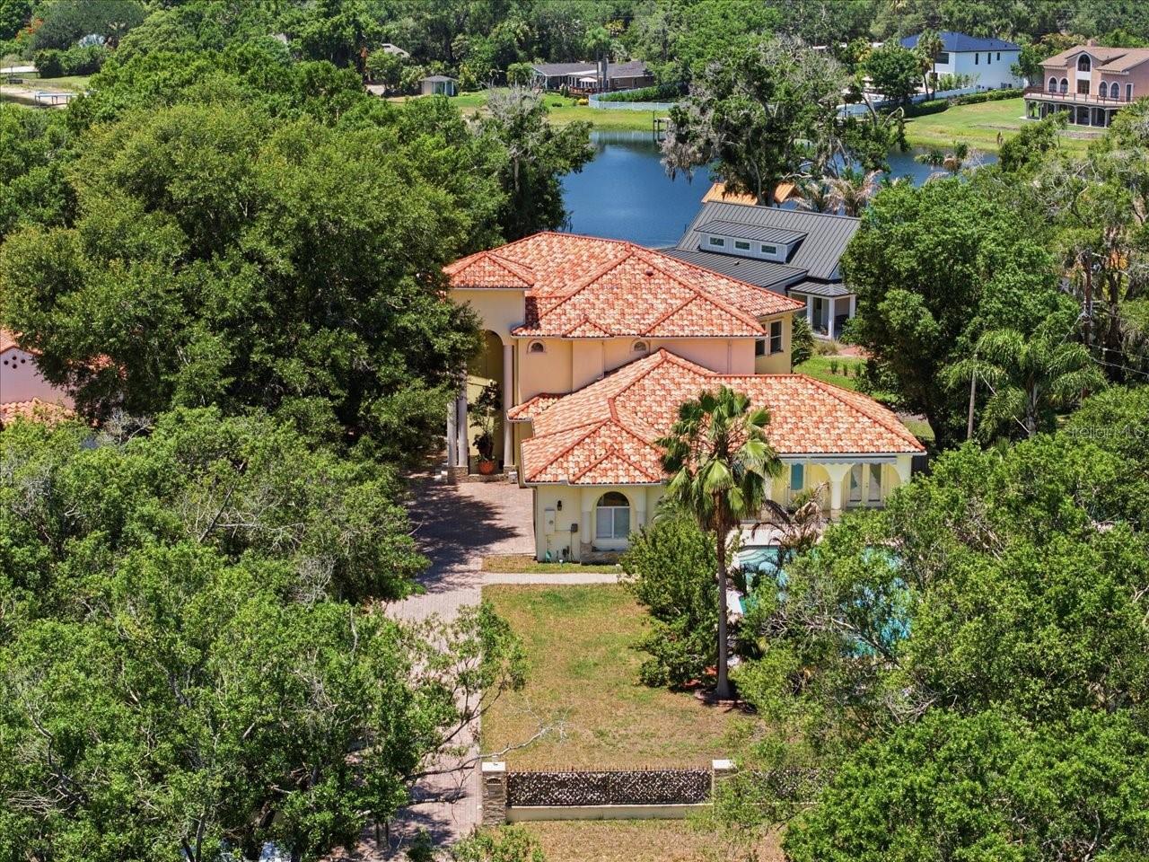 Single Family Residence em TAMPA, FL - Daniel Dourado