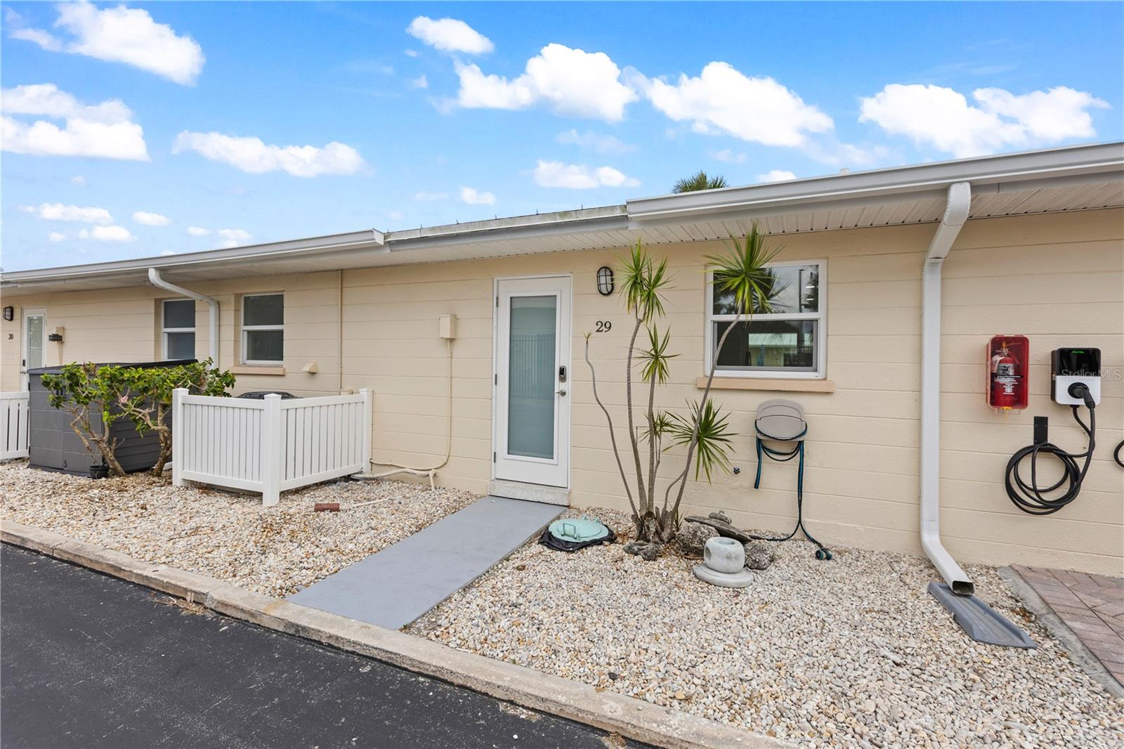 Condominium in SARASOTA, FL - Daniel Dourado