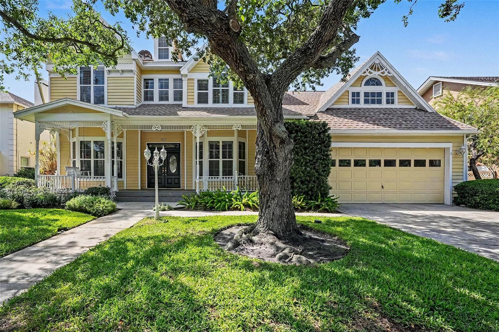Single Family Residence em ST PETERSBURG, FL - Daniel Dourado