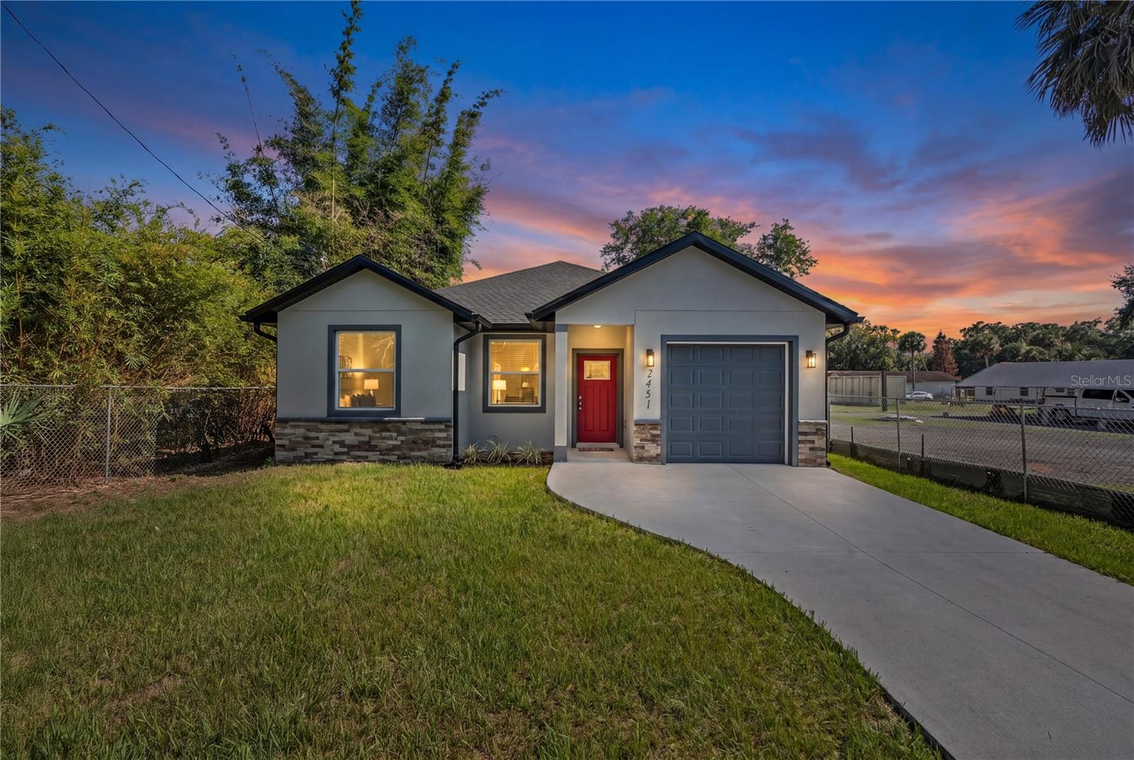 Single Family Residence em SANFORD, FL - Daniel Dourado