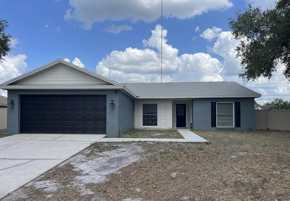 Single Family Residence em RIVERVIEW, FL - Daniel Dourado