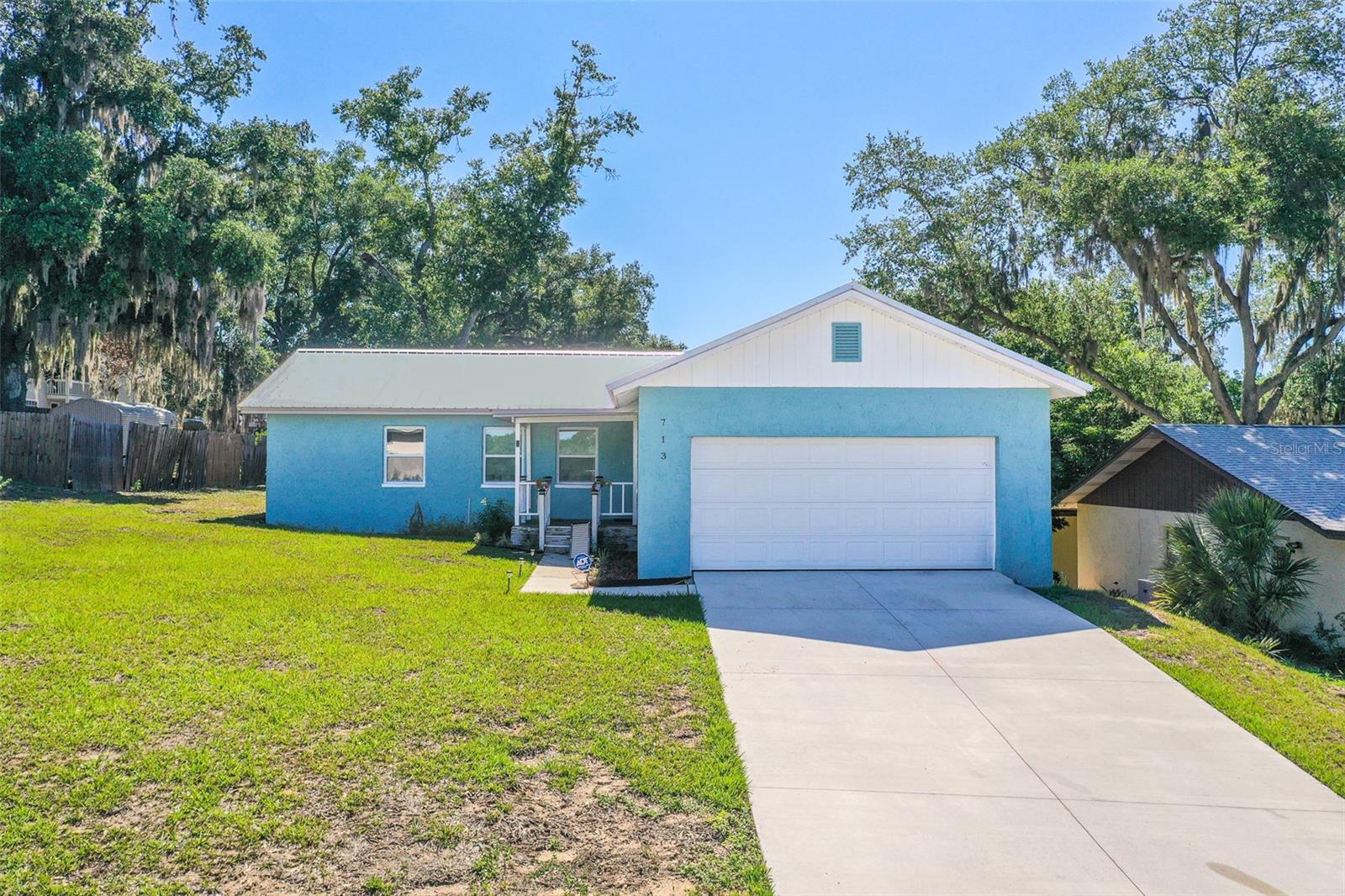 Single Family Residence em LAKE WALES, FL - Daniel Dourado