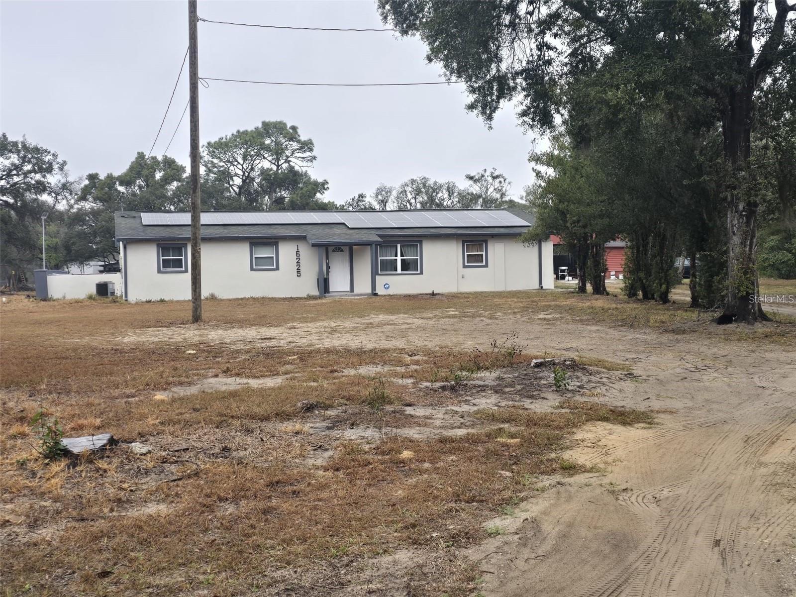 Single Family Residence em SPRING HILL, FL - Daniel Dourado