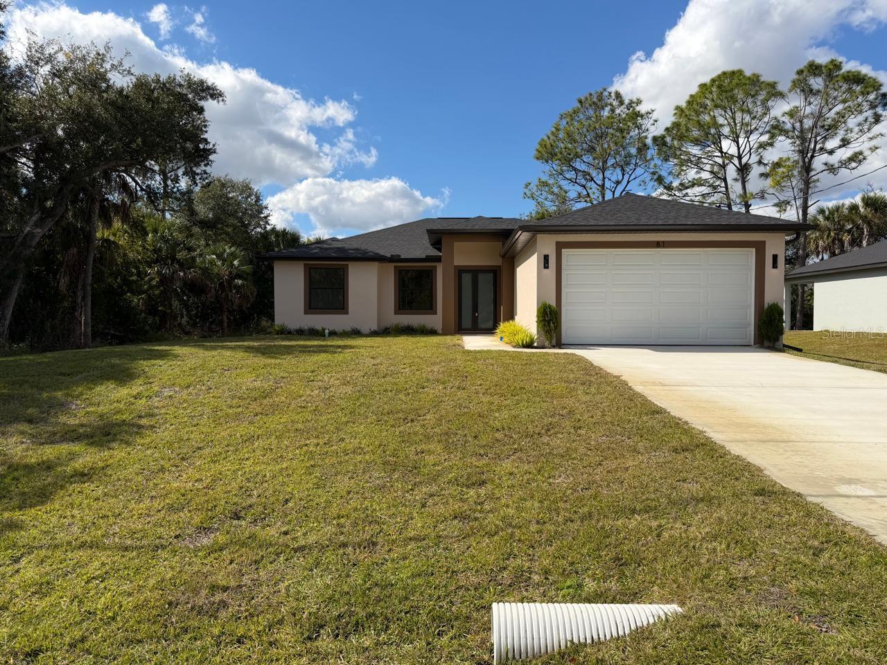 Single Family Residence in PORT CHARLOTTE, FL - Daniel Dourado