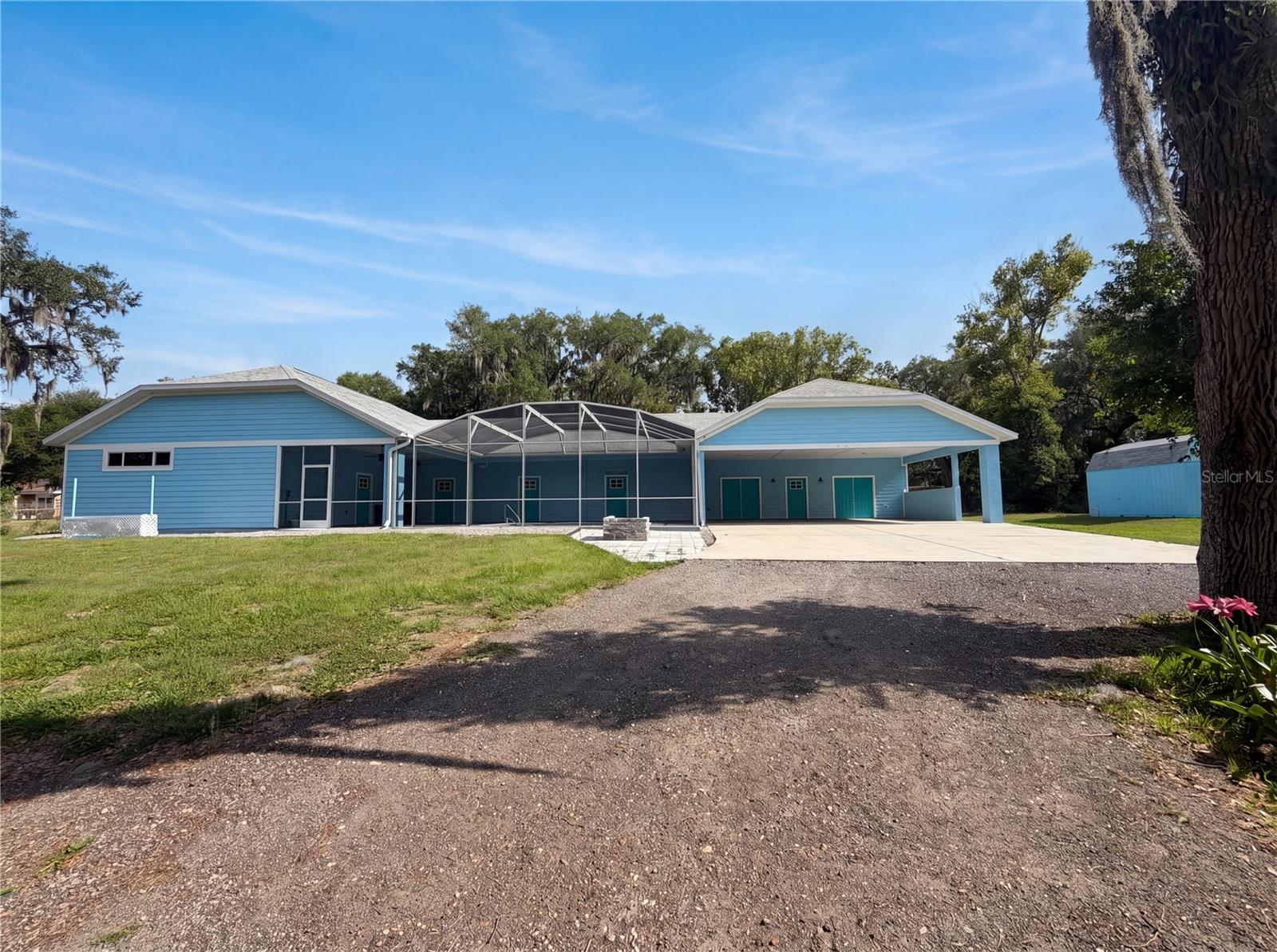 Single Family Residence in LEESBURG, FL - Daniel Dourado