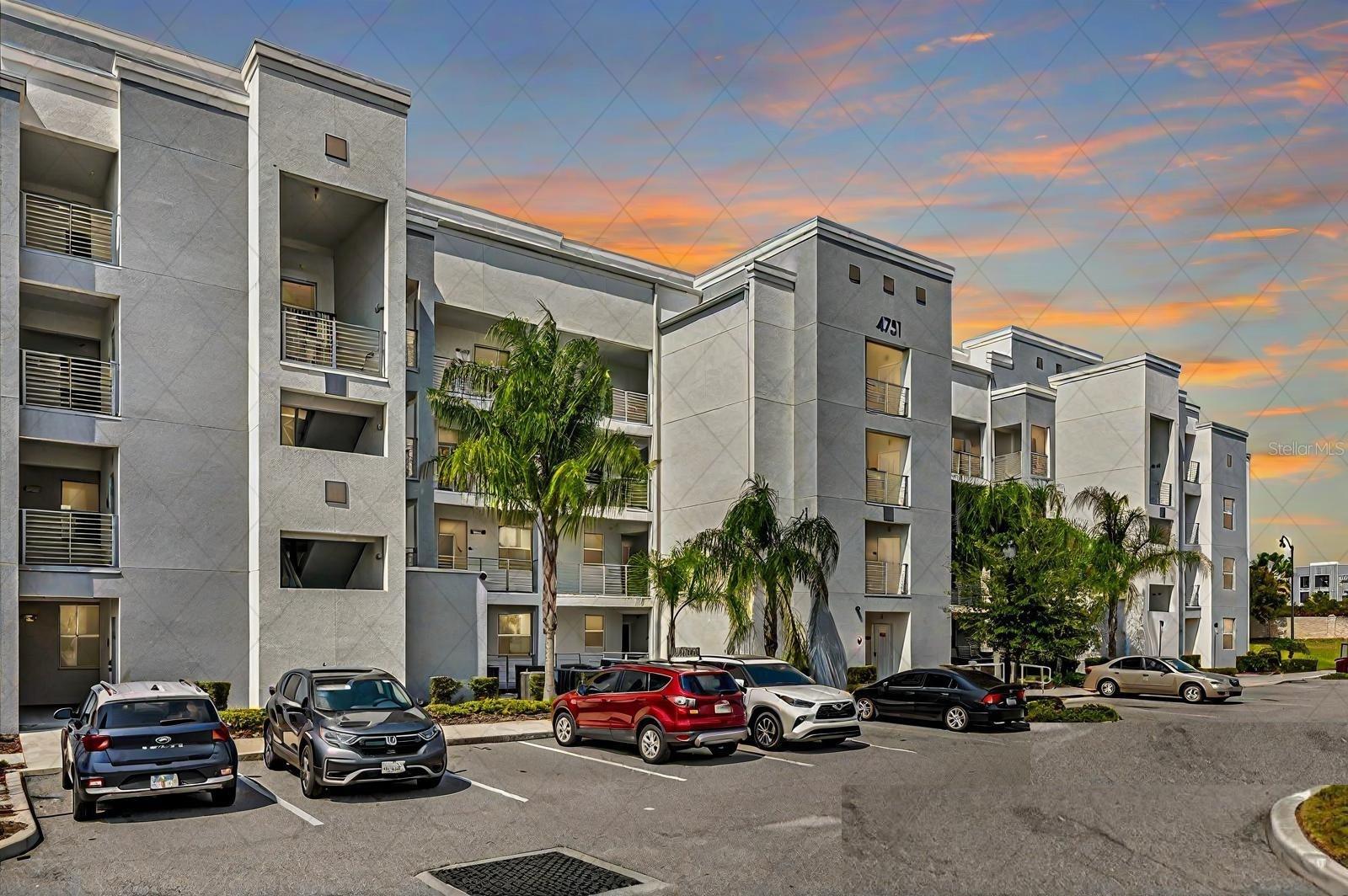 Condominium em KISSIMMEE, FL - Daniel Dourado
