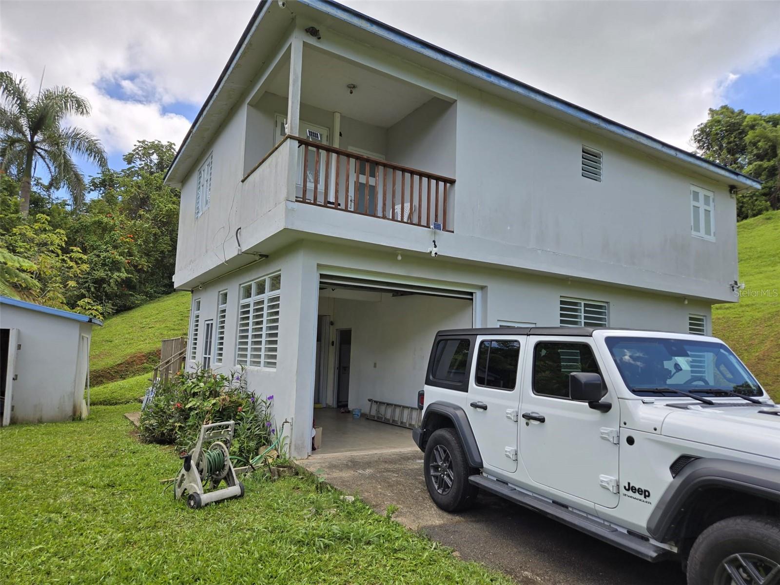 Single Family Residence in NARANJITO, PR - Daniel Dourado
