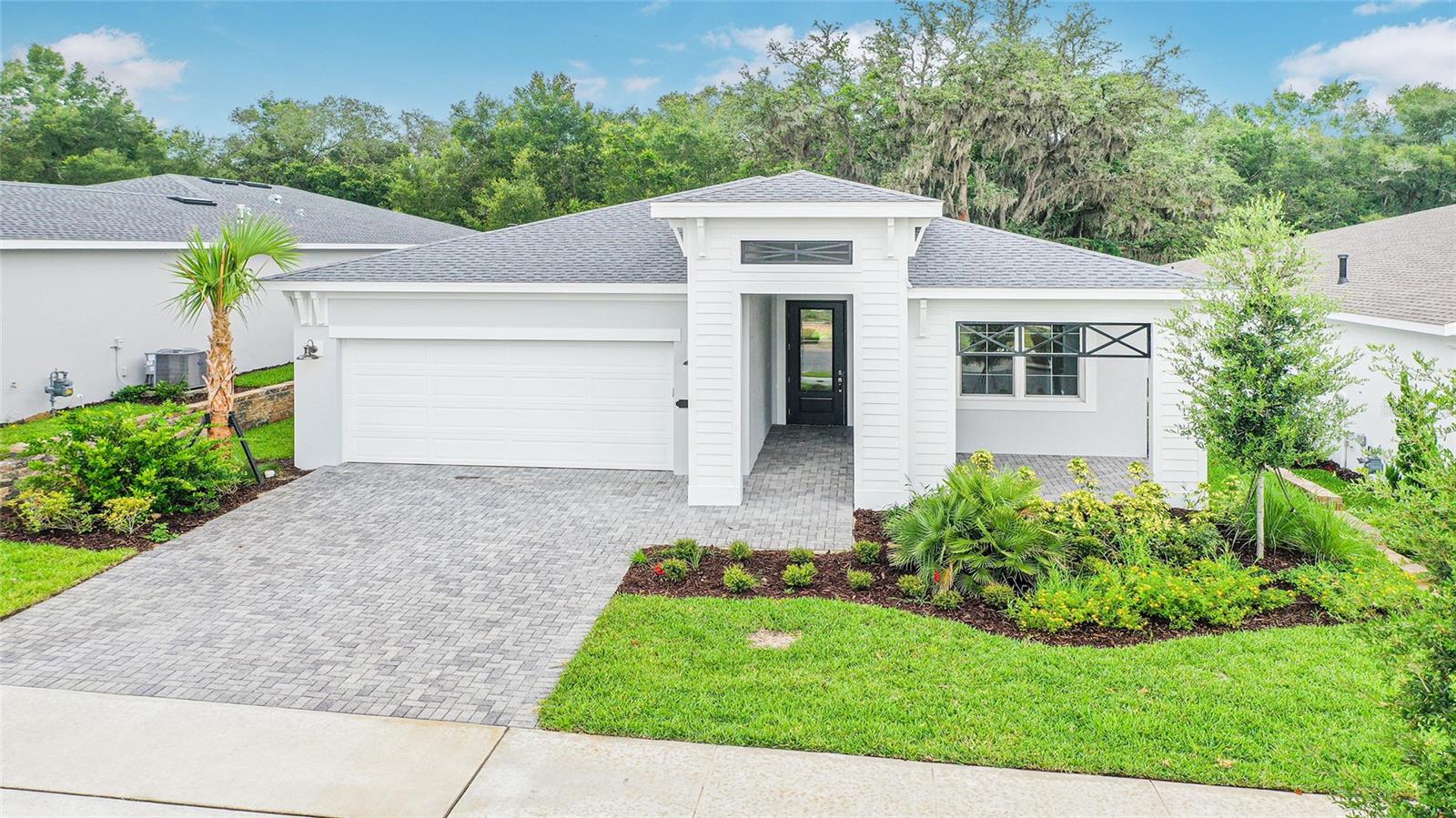 Single Family Residence em LADY LAKE, FL - Daniel Dourado