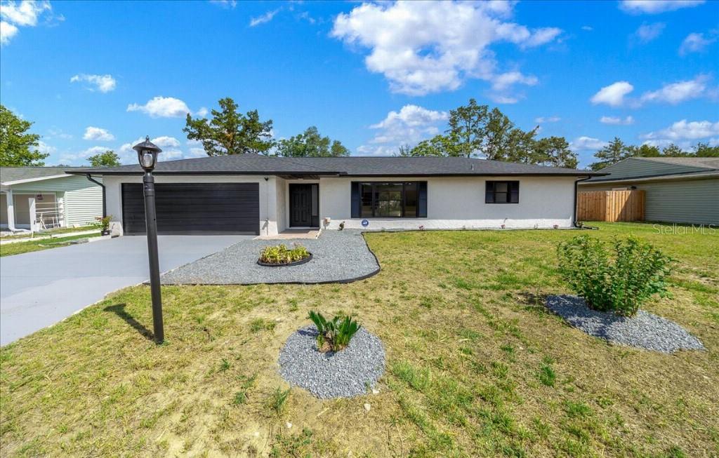 Single Family Residence em OCALA, FL - Daniel Dourado