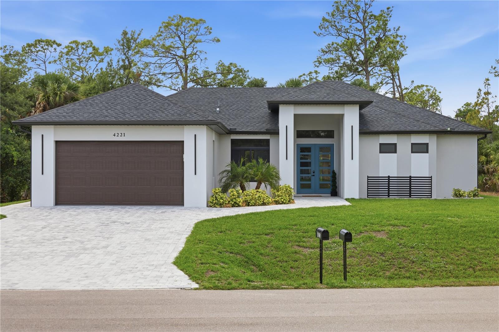 Single Family Residence in NORTH PORT, FL - Daniel Dourado