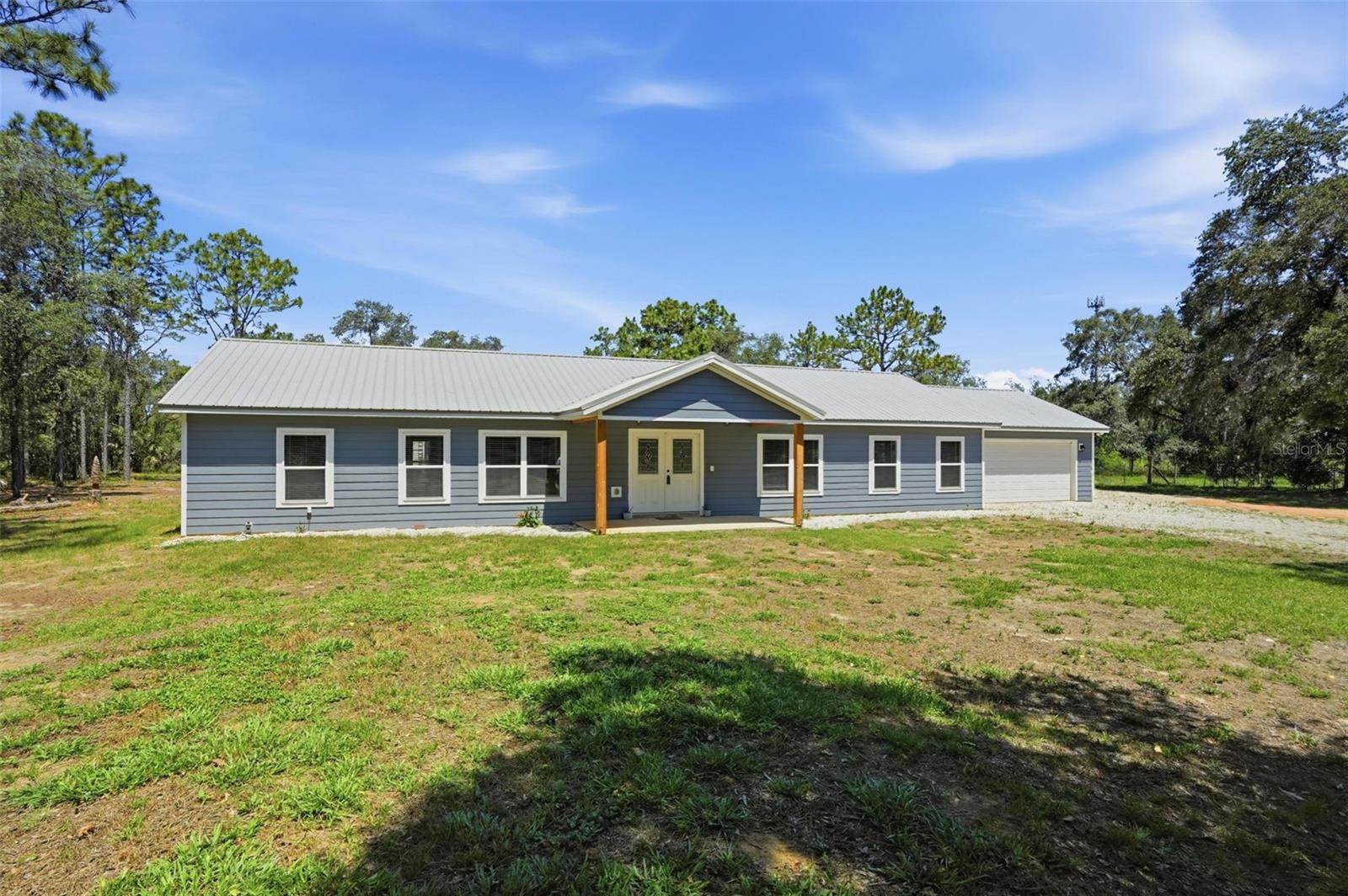 Single Family Residence in HOMOSASSA, FL - Daniel Dourado