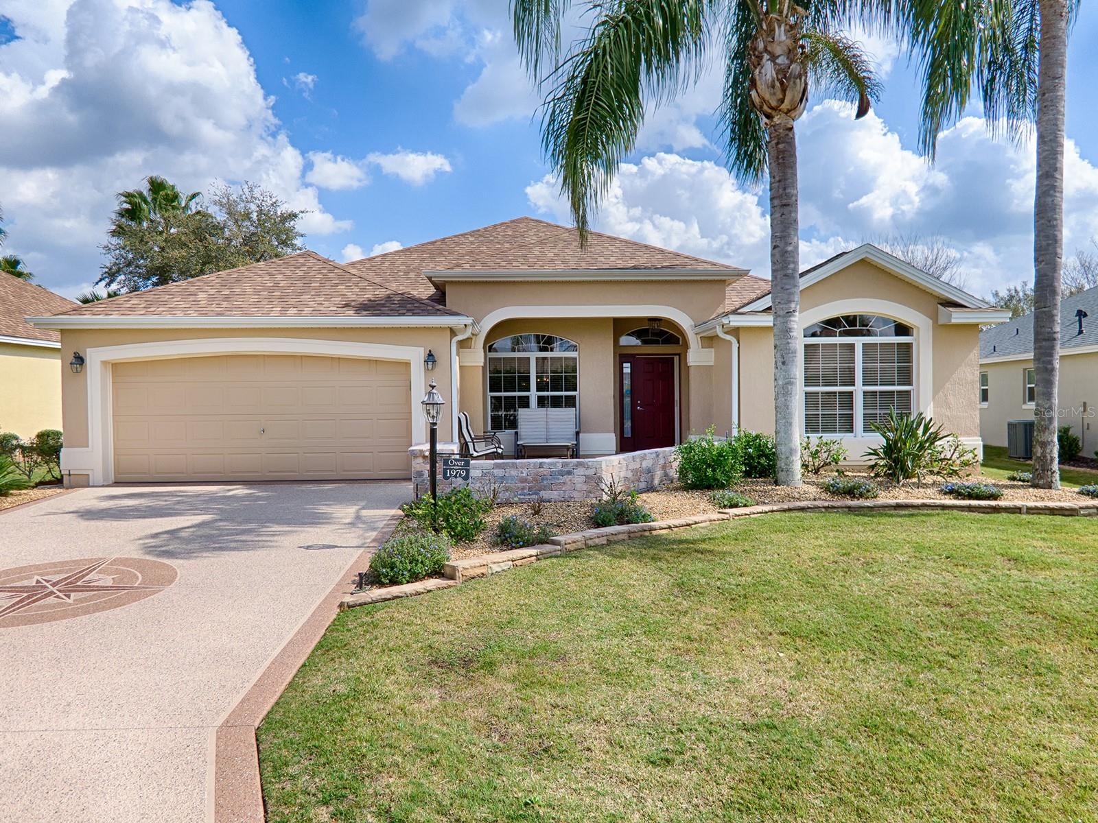 Single Family Residence in THE VILLAGES, FL - Daniel Dourado