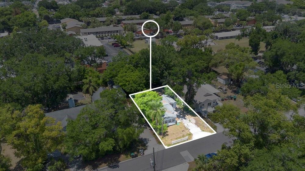 Single Family Residence in ORLANDO, FL - Daniel Dourado