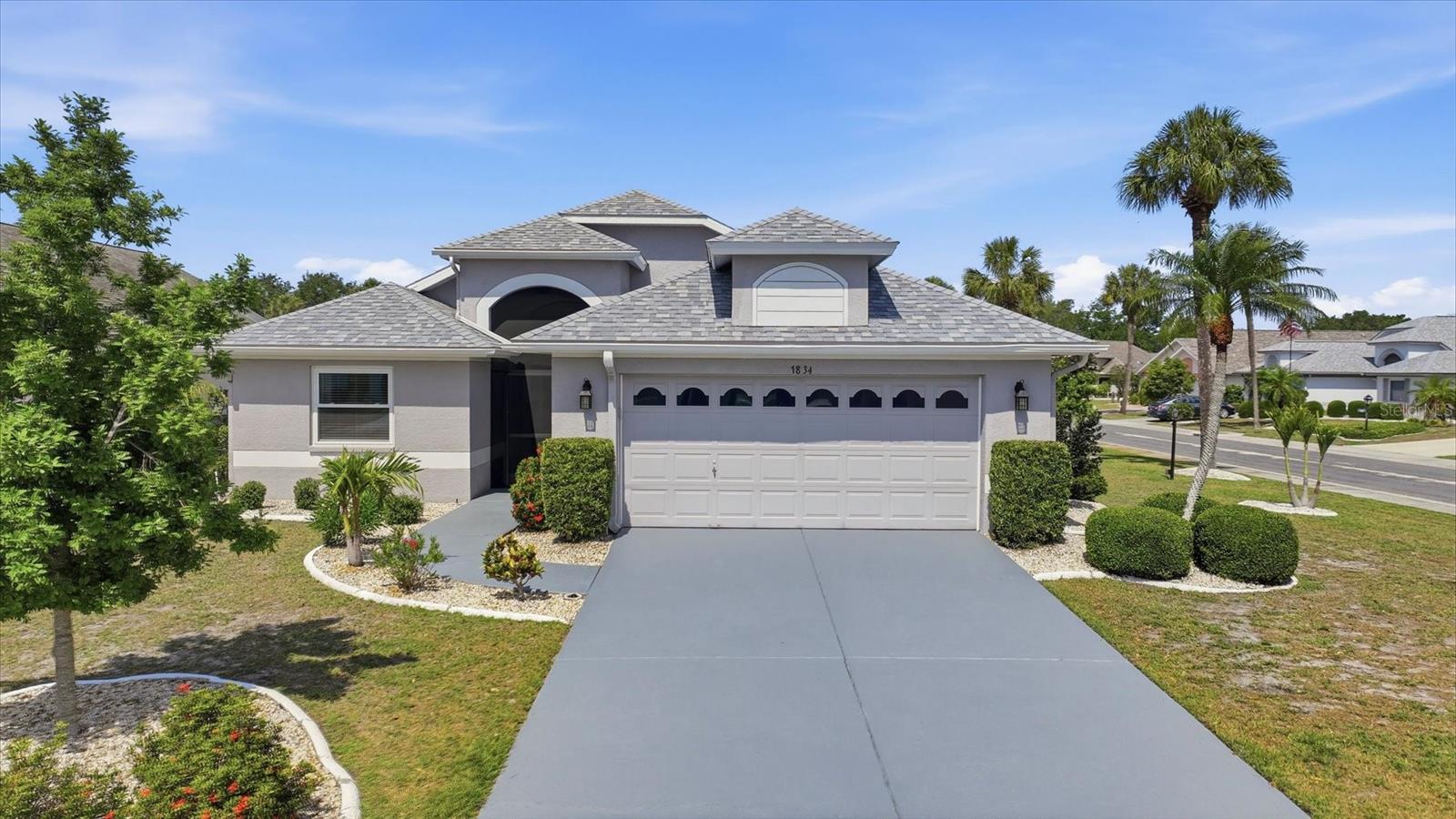 Single Family Residence in SUN CITY CENTER, FL - Daniel Dourado
