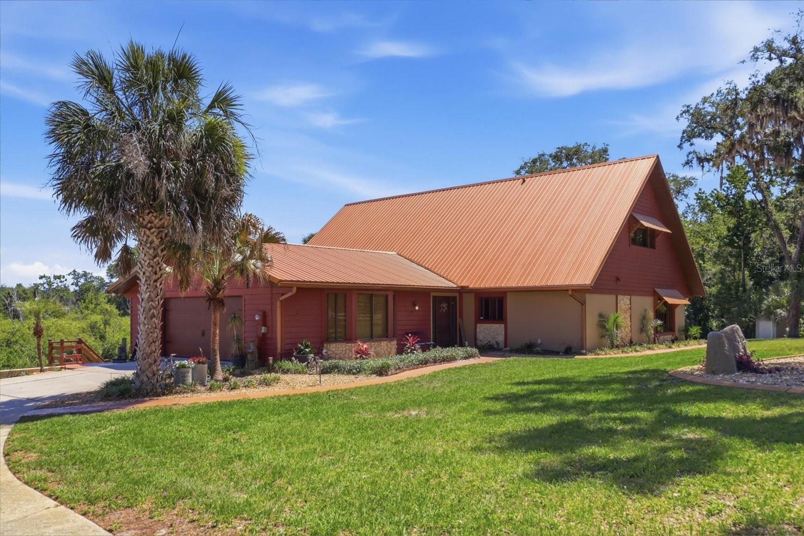 Single Family Residence em INVERNESS, FL - Daniel Dourado