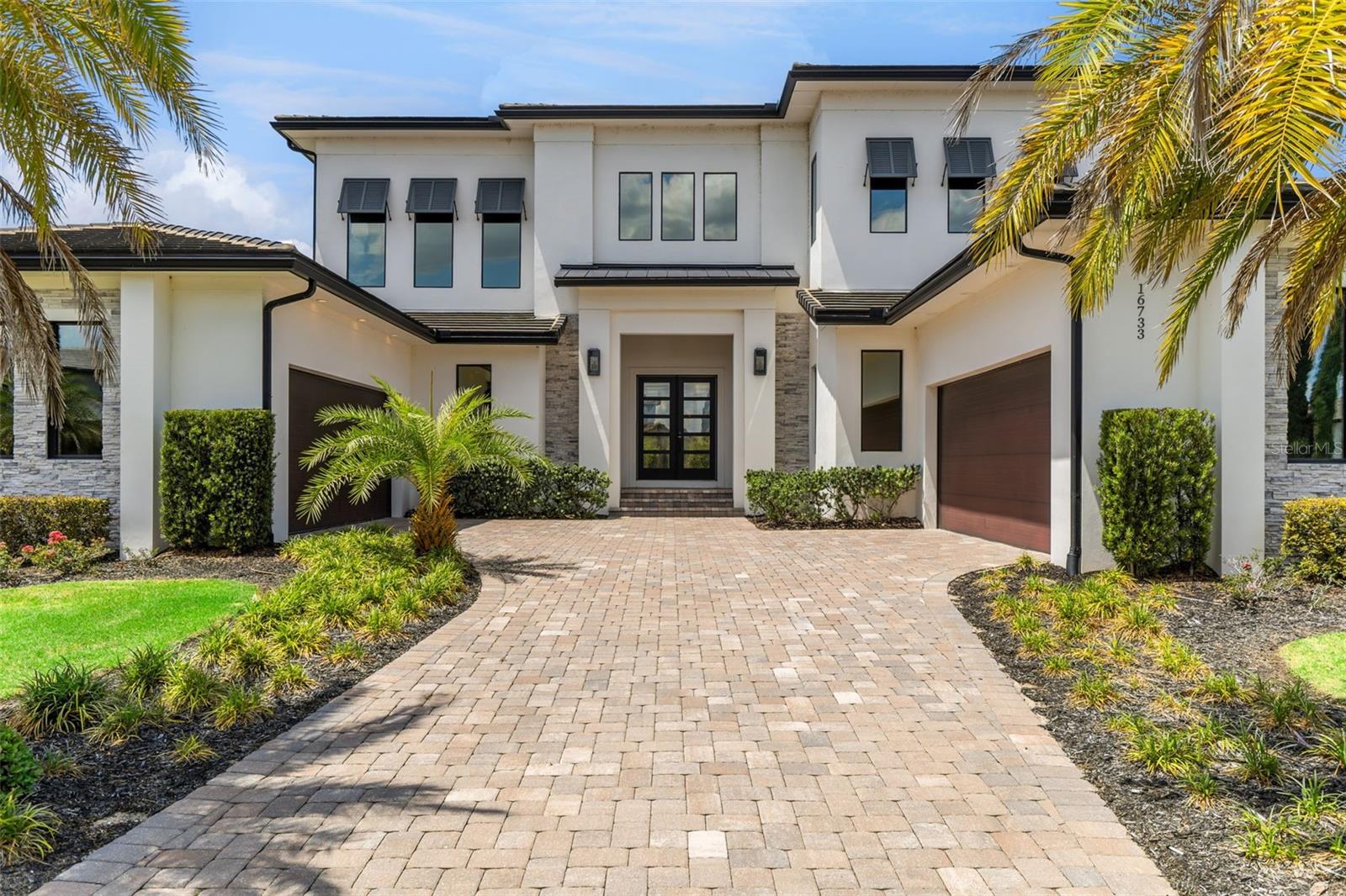 Single Family Residence in BELLA COLLINA, FL - Daniel Dourado