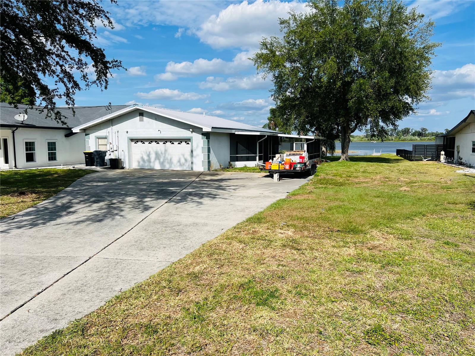 Single Family Residence in WINTER HAVEN, FL - Daniel Dourado