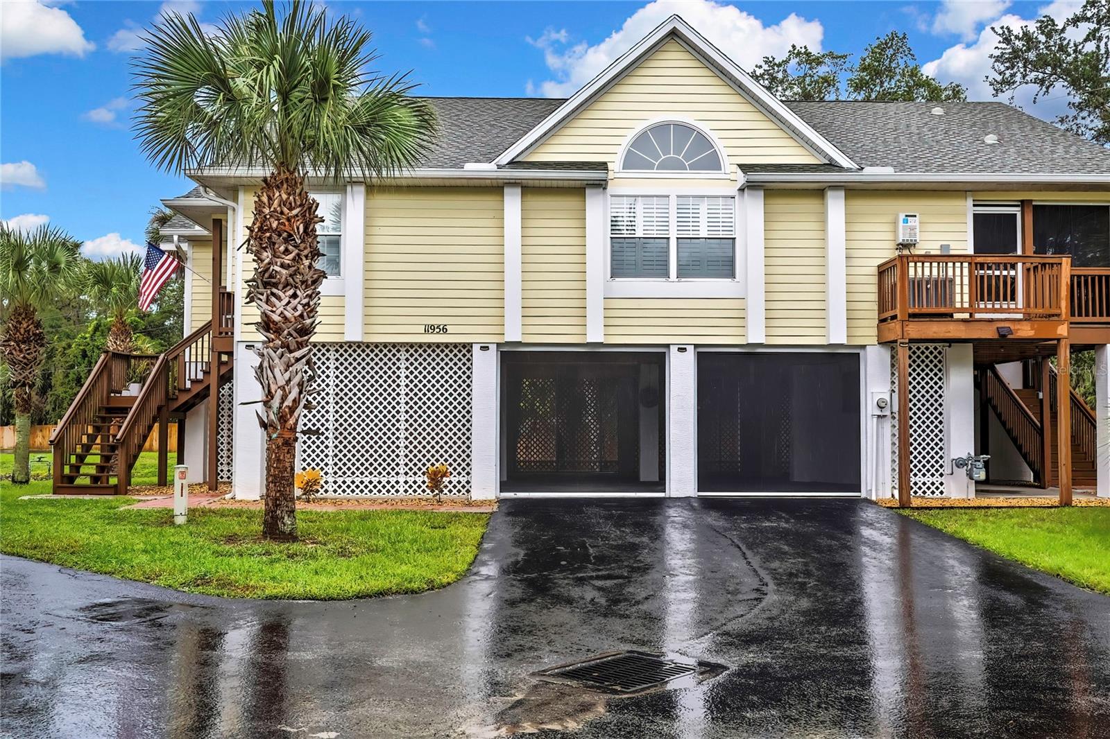 Single Family Residence in CRYSTAL RIVER, FL - Daniel Dourado