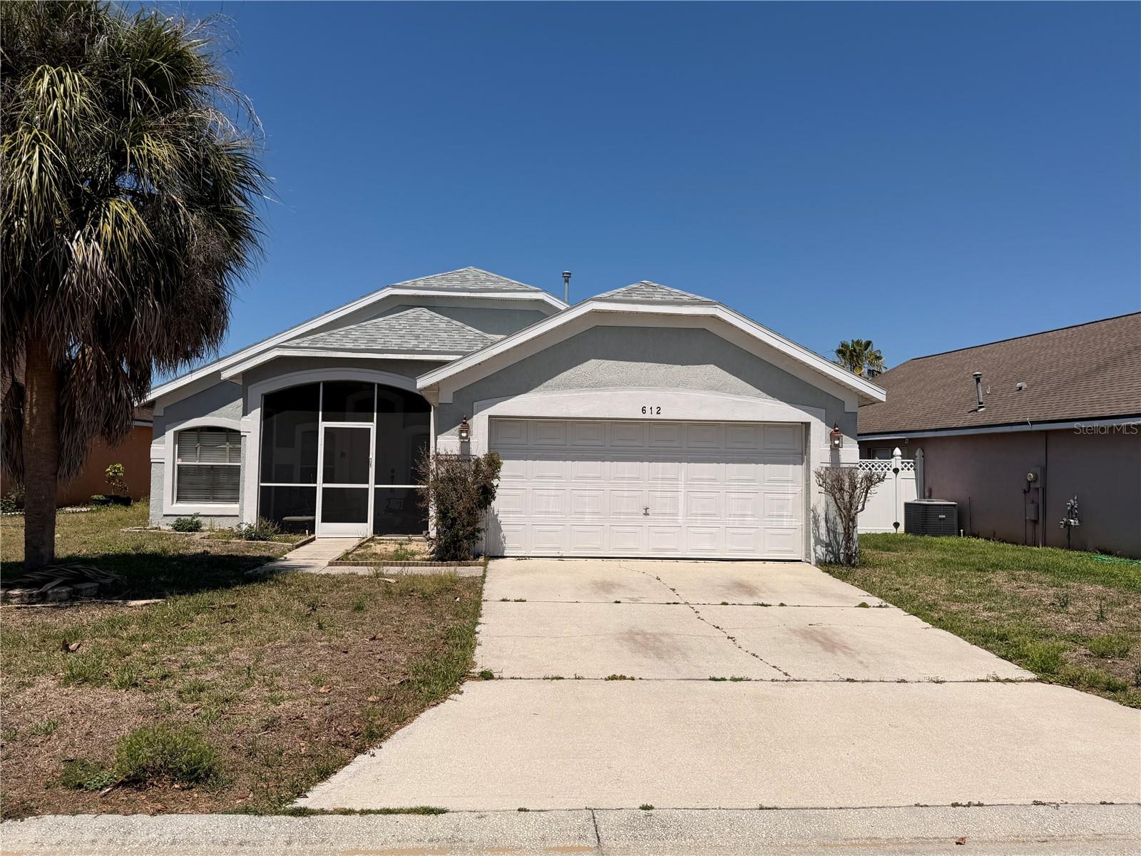 Single Family Residence em DAVENPORT, FL - Daniel Dourado