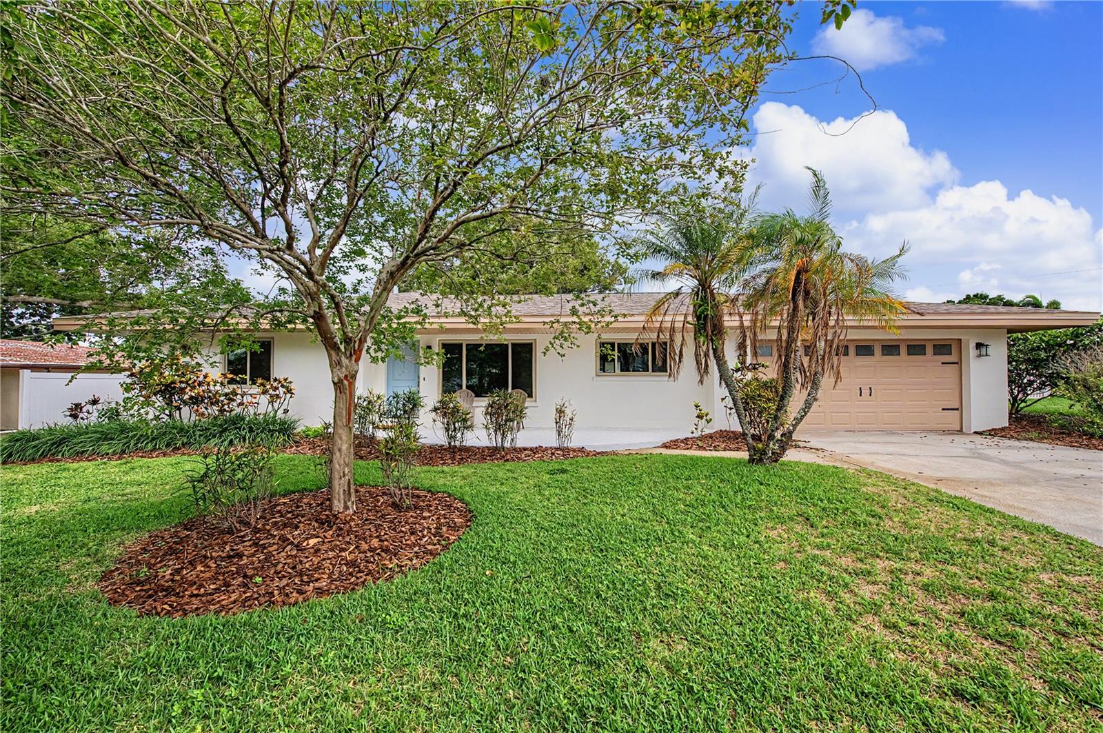 Single Family Residence em CLEARWATER, FL - Daniel Dourado