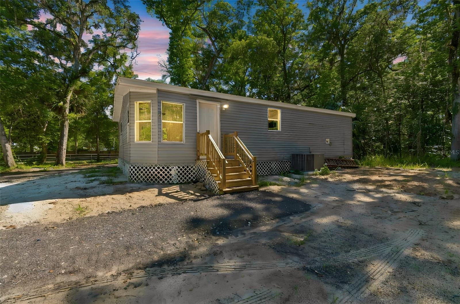 Single Family Residence em BROOKSVILLE, FL - Daniel Dourado