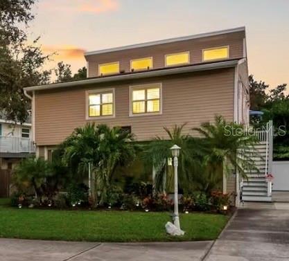 Single Family Residence in CRYSTAL BEACH, FL - Daniel Dourado