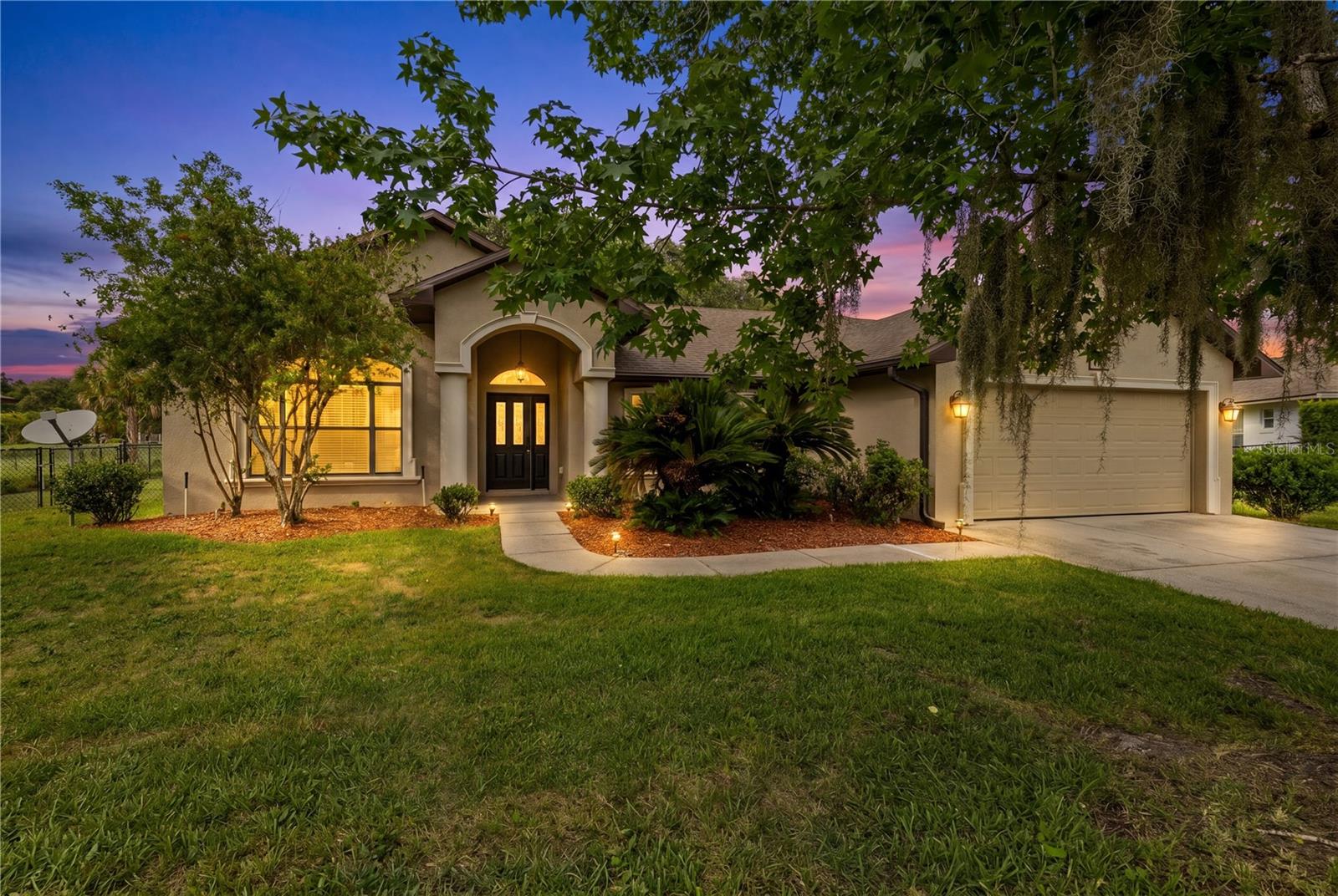 Single Family Residence em ST CLOUD, FL - Daniel Dourado