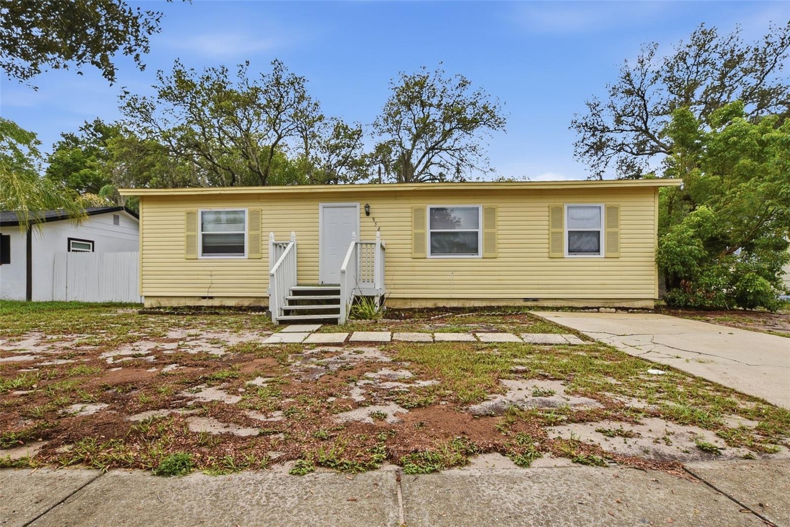 Single Family Residence in CASSELBERRY, FL - Daniel Dourado
