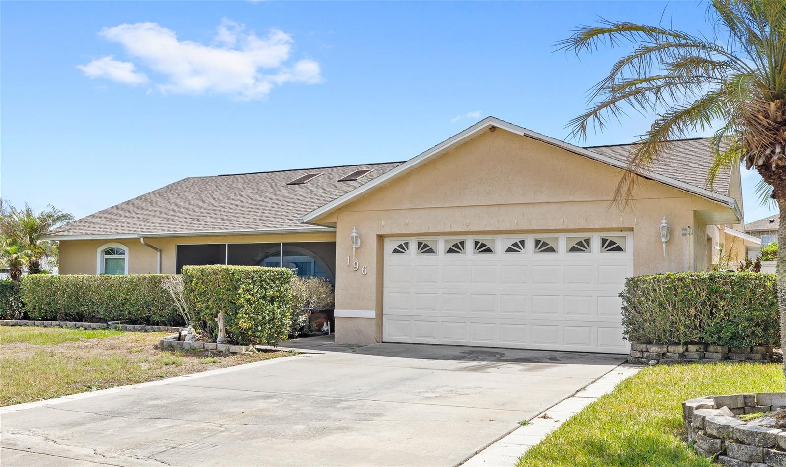 Single Family Residence in AUBURNDALE, FL - Daniel Dourado