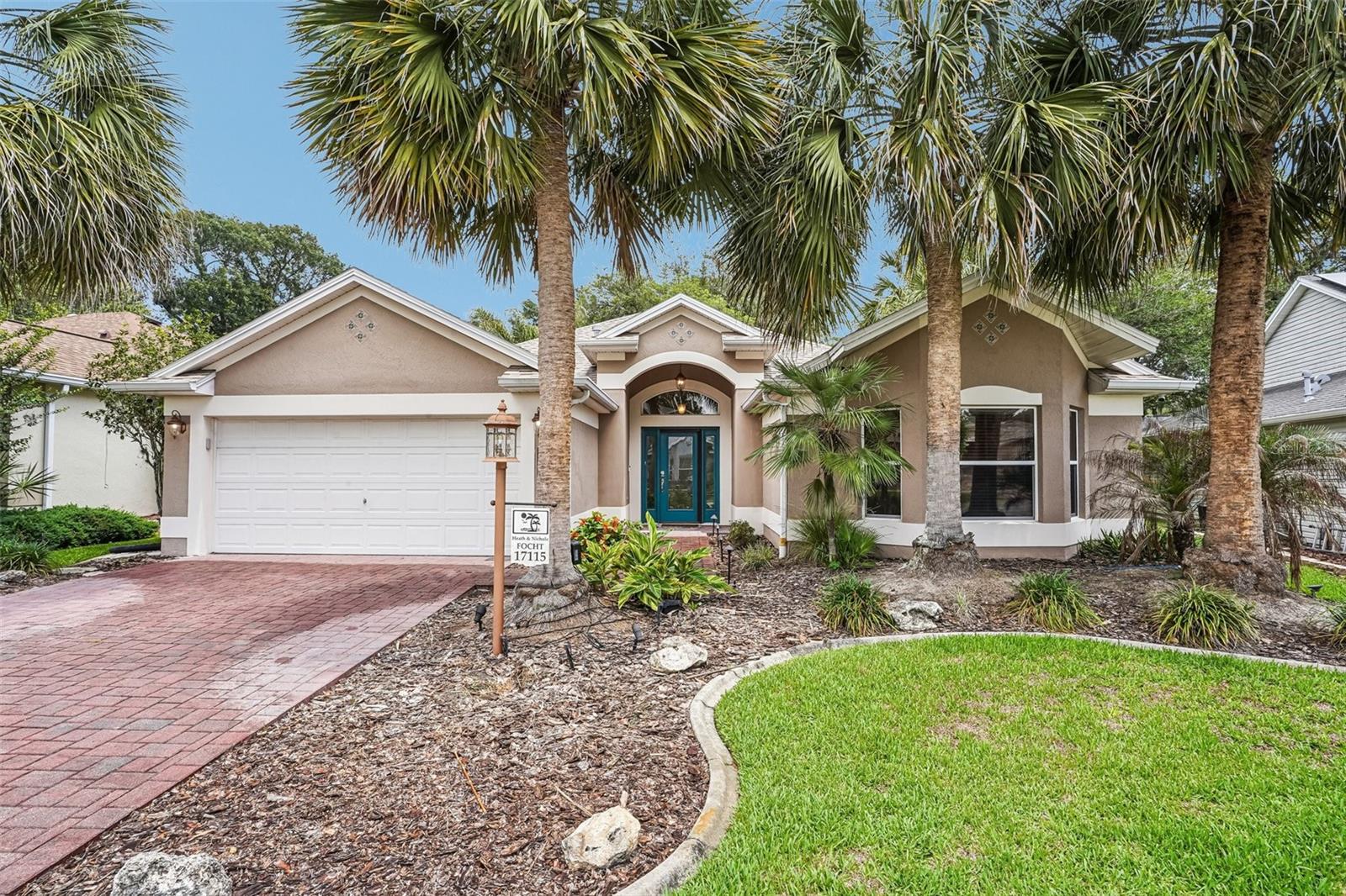 Single Family Residence in THE VILLAGES, FL - Daniel Dourado