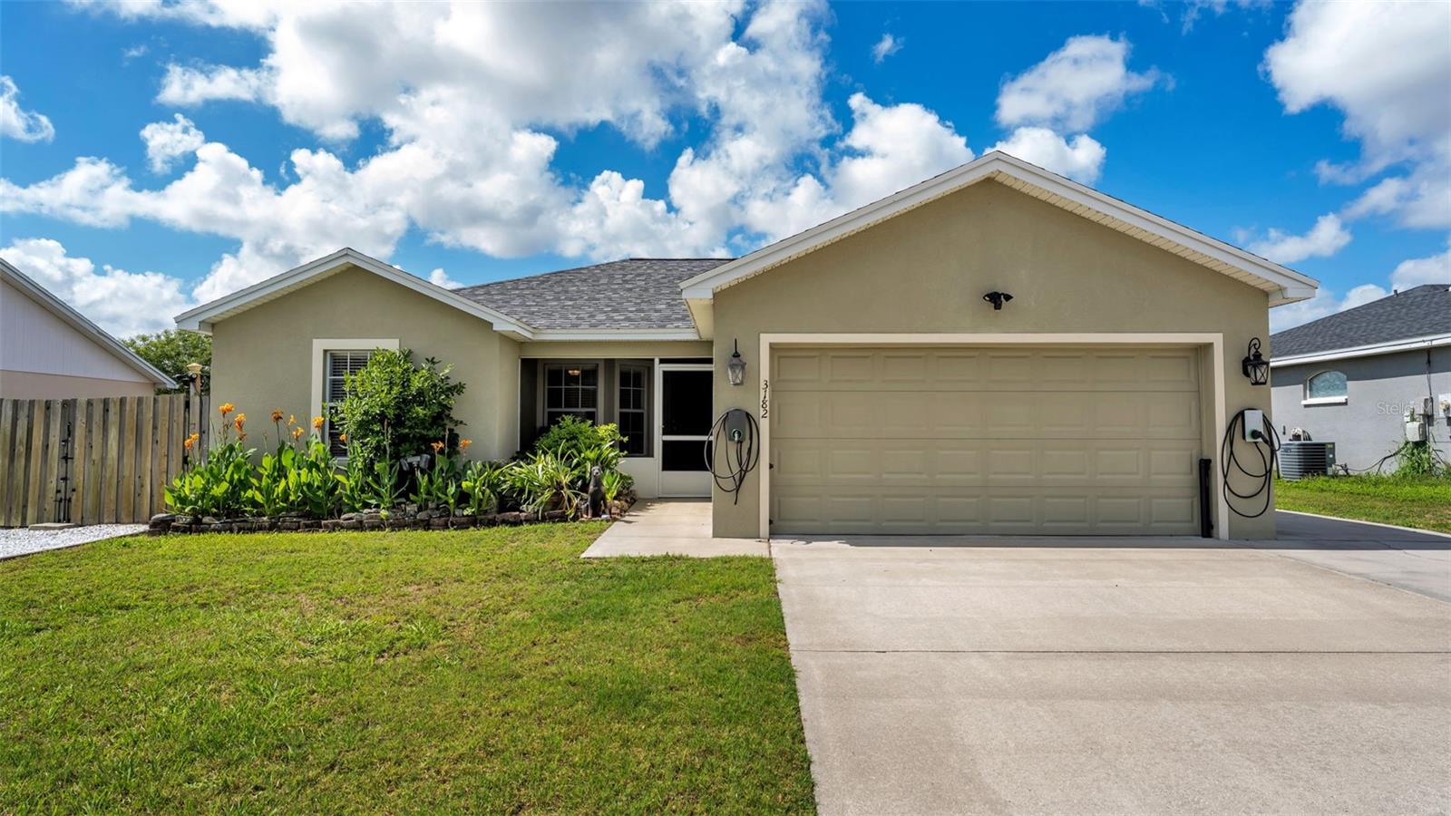 Single Family Residence in LAKELAND, FL - Daniel Dourado