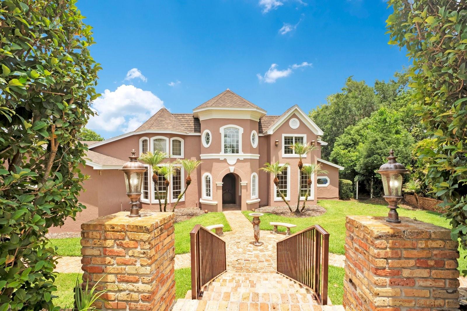 Single Family Residence in AUBURNDALE, FL - Daniel Dourado