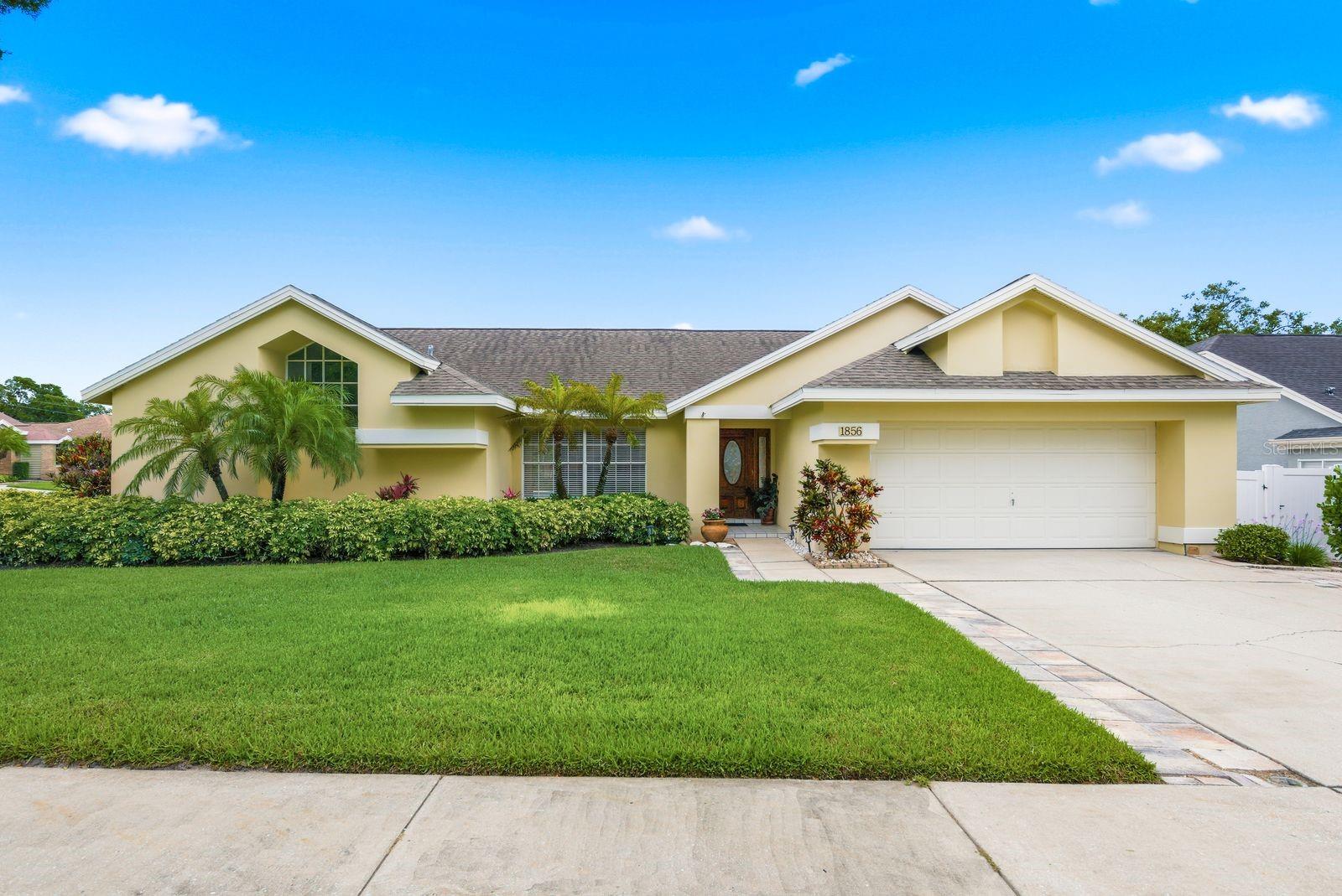 Single Family Residence em PALM HARBOR, FL - Daniel Dourado